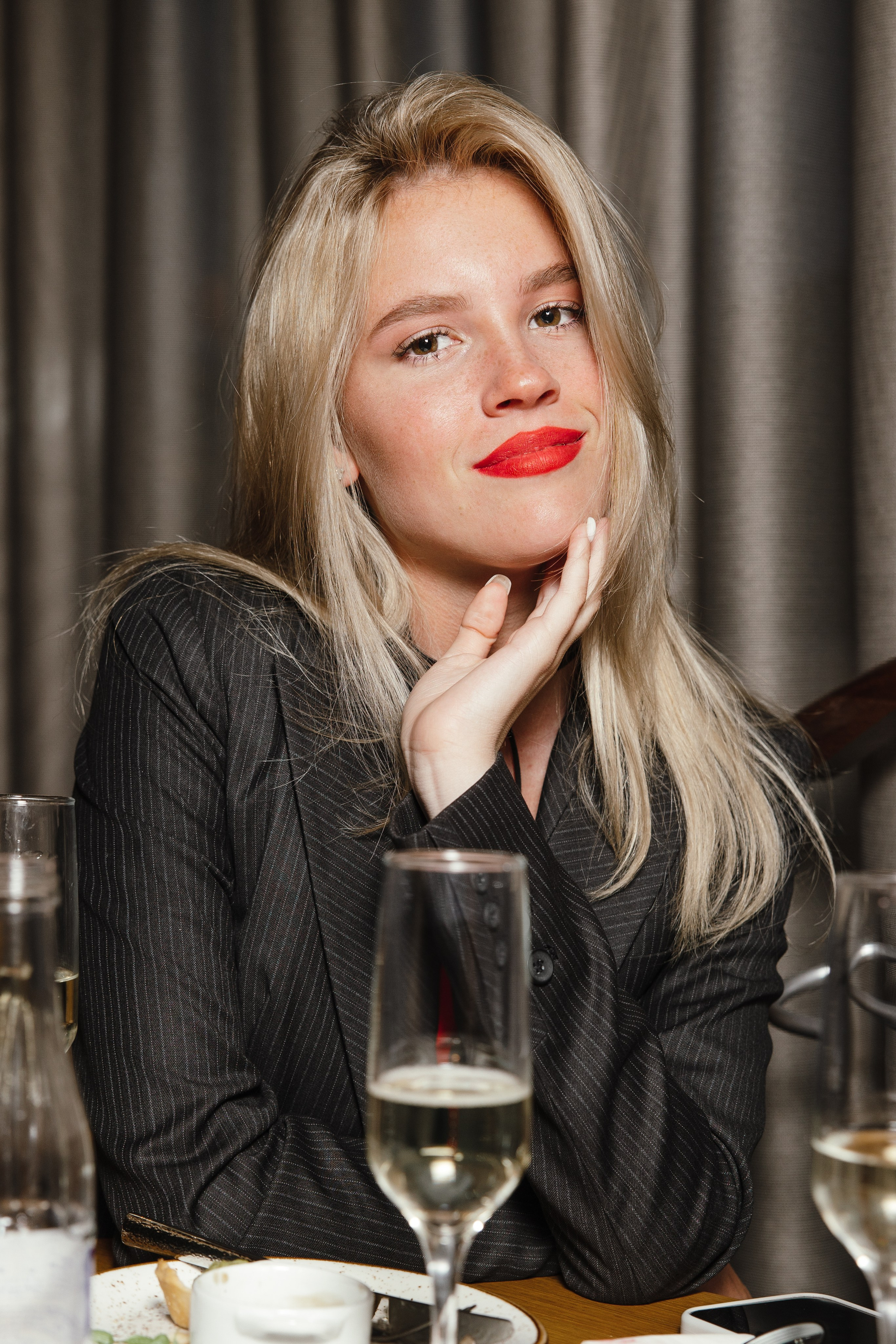 Презентация Russian Fashion Dom в ресторане Shagal. Контент фотограф в Москве и области Елена Кулакова