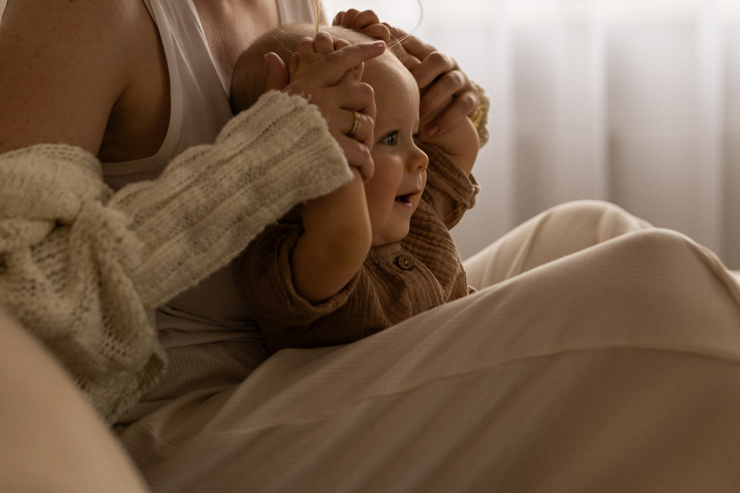 Уютная домашняя история семьи в Челябинске. Семейный фотограф, фотограф на роды в Челябинске Калистратова Кристина