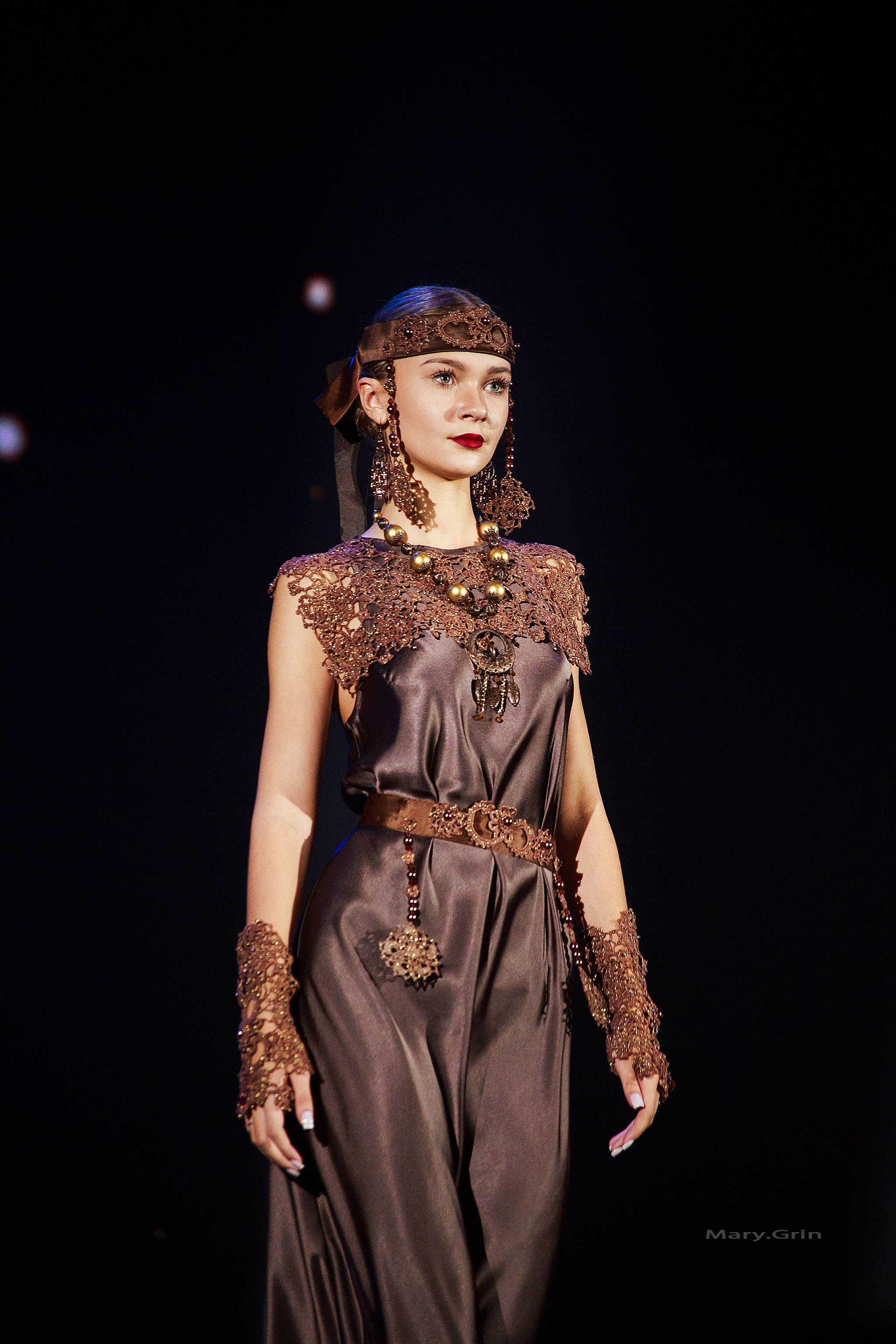 Подиумный спектакль «стиль Надежды» 2025. Детский и семейный фотограф, фотограф мероприятий Нижний Новгород