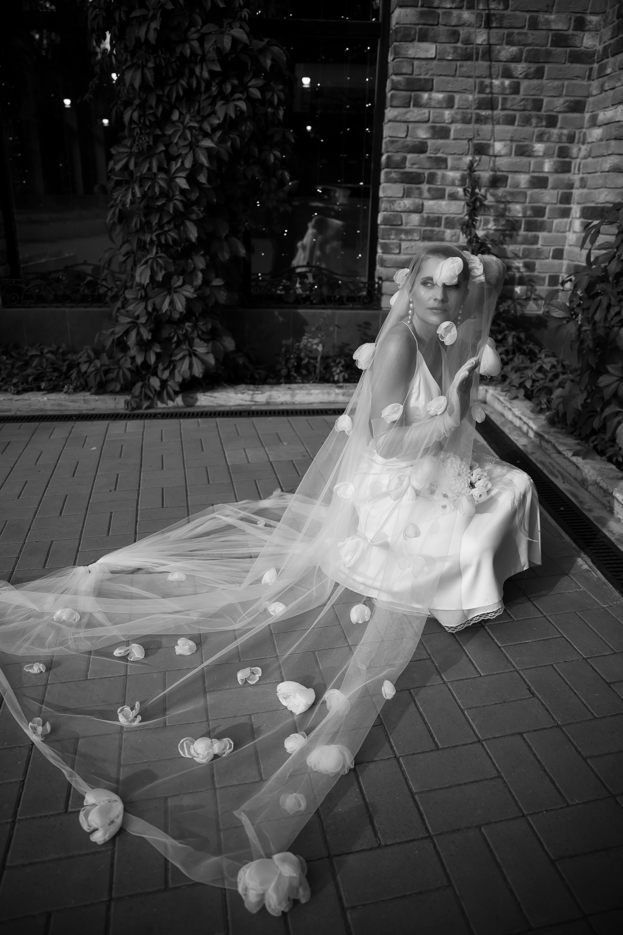 Ксюша. Я Ира и я фотографирую свадьбы более 10 лет