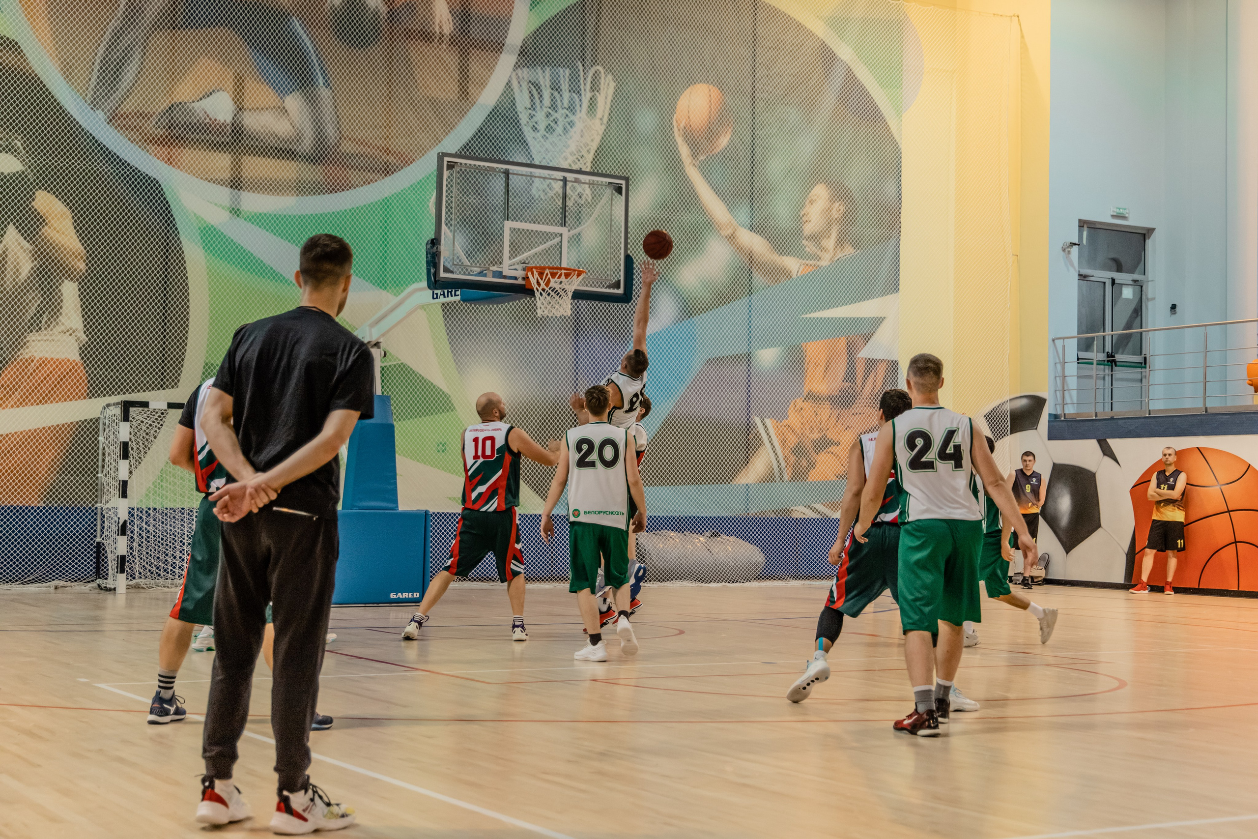 Соревнования по баскетболу в рамках городской спартакиады. Фотограф в Губкинском | Александра Артамонова