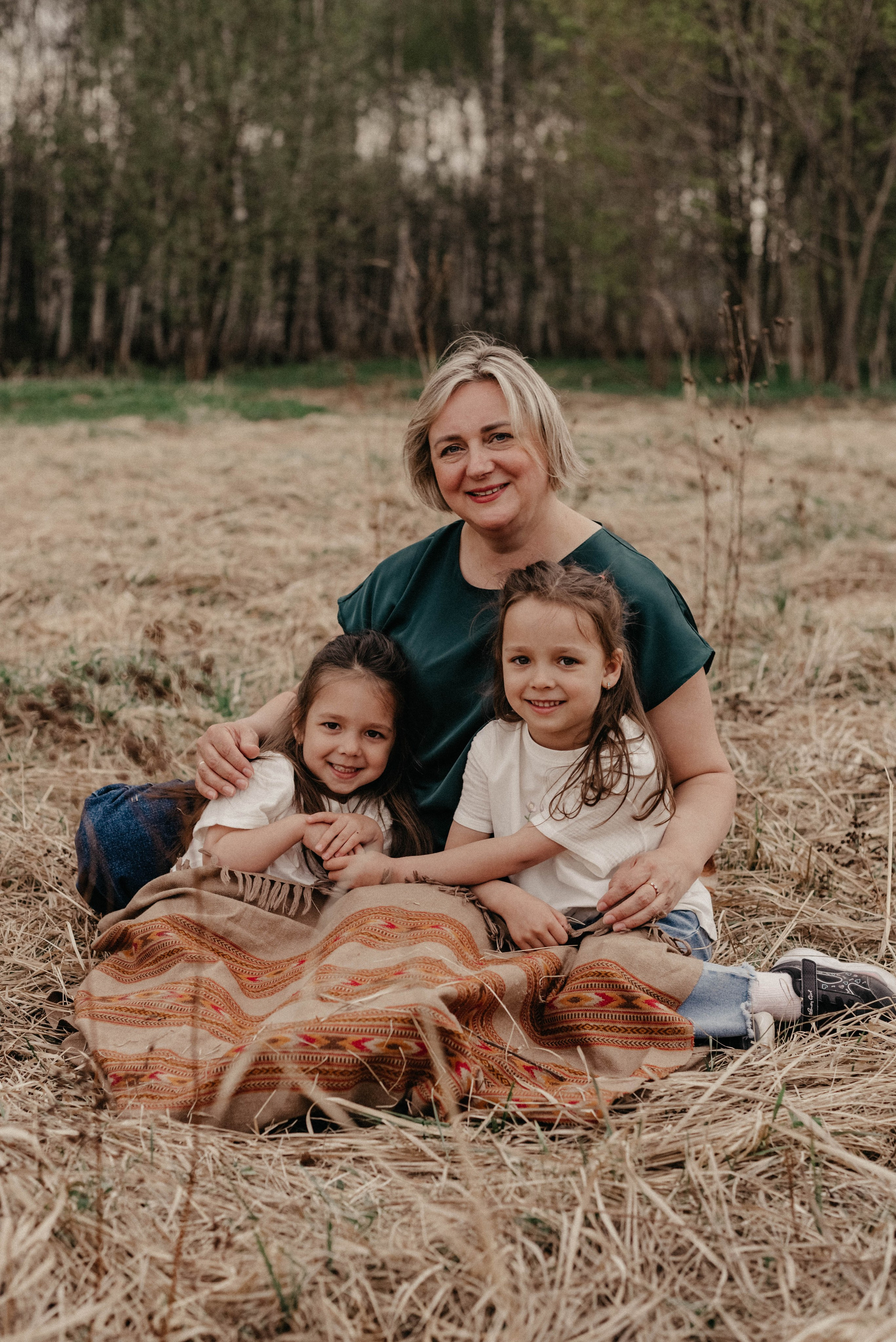 Прогулка с любимыми. Фотоссесия на природе. Семейный фотограф в Железнодорожном Масаева Елена