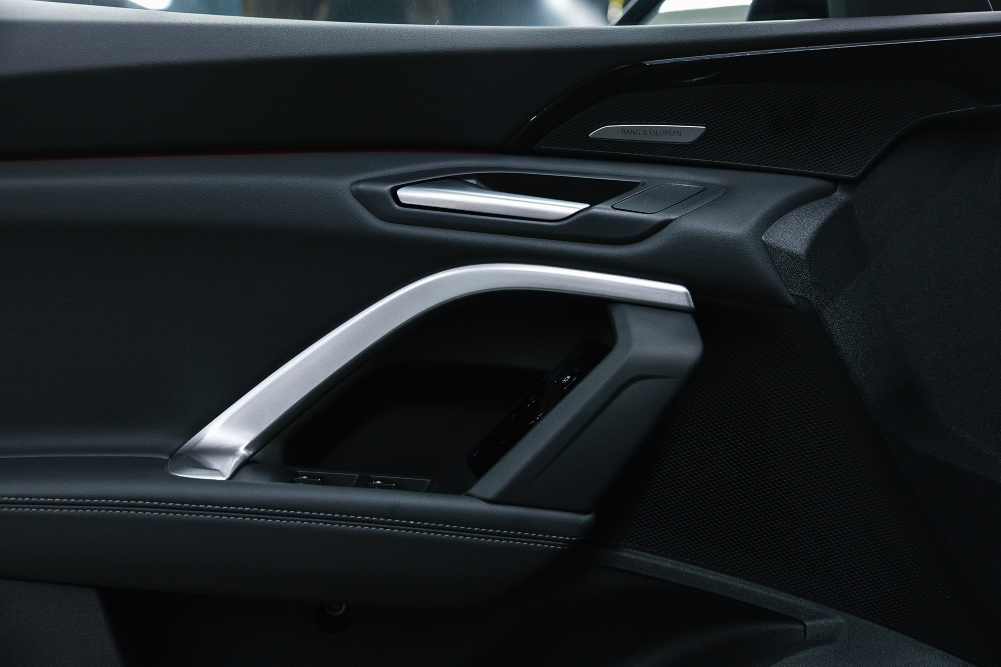 Audi Q5 Sportback 40 TFSI 2.0 quattro S tronic (204 л. с.). Автосалон «Х-Авто»