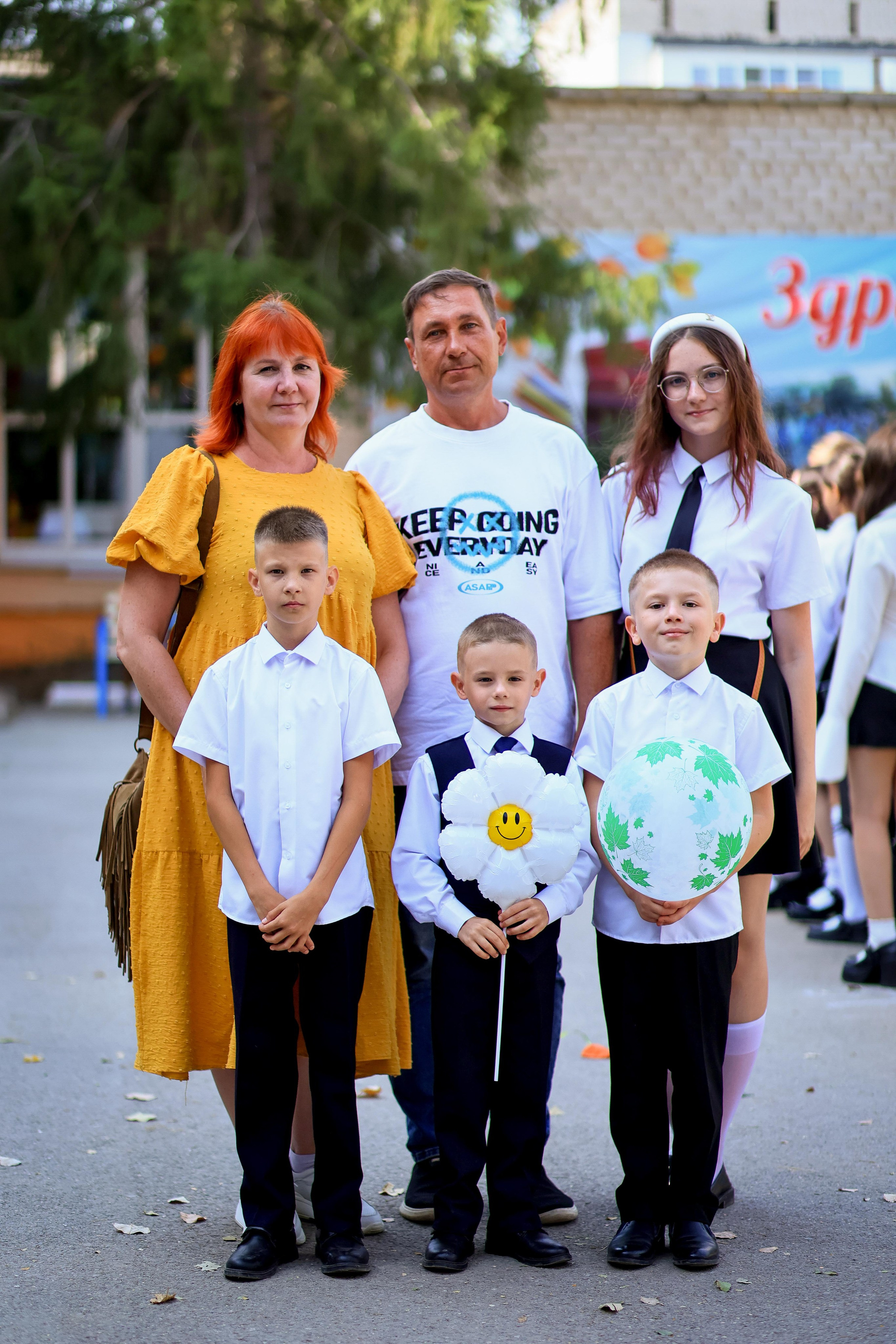 ШКОЛА 1 СЕНТЯБРЯ. Свадебный фотограф — видеограф в г. Астрахань Екатерина Юмашева