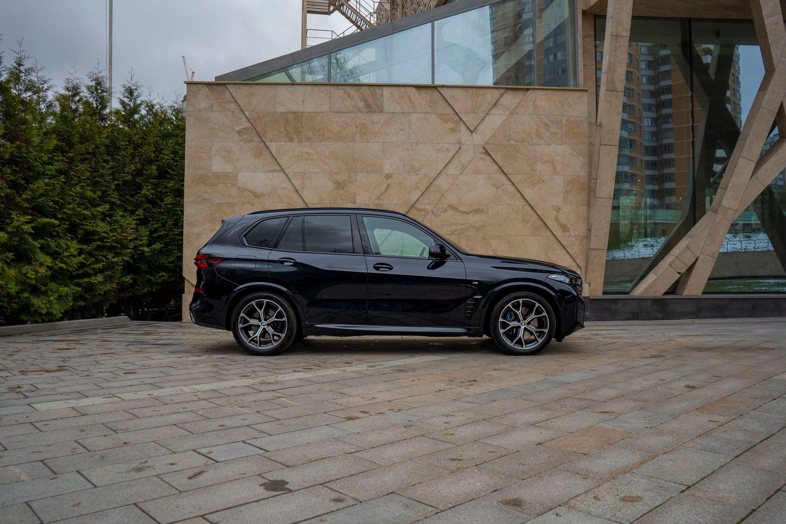 BMW X5. Автомобильный фотограф Ногинск Денис Городок