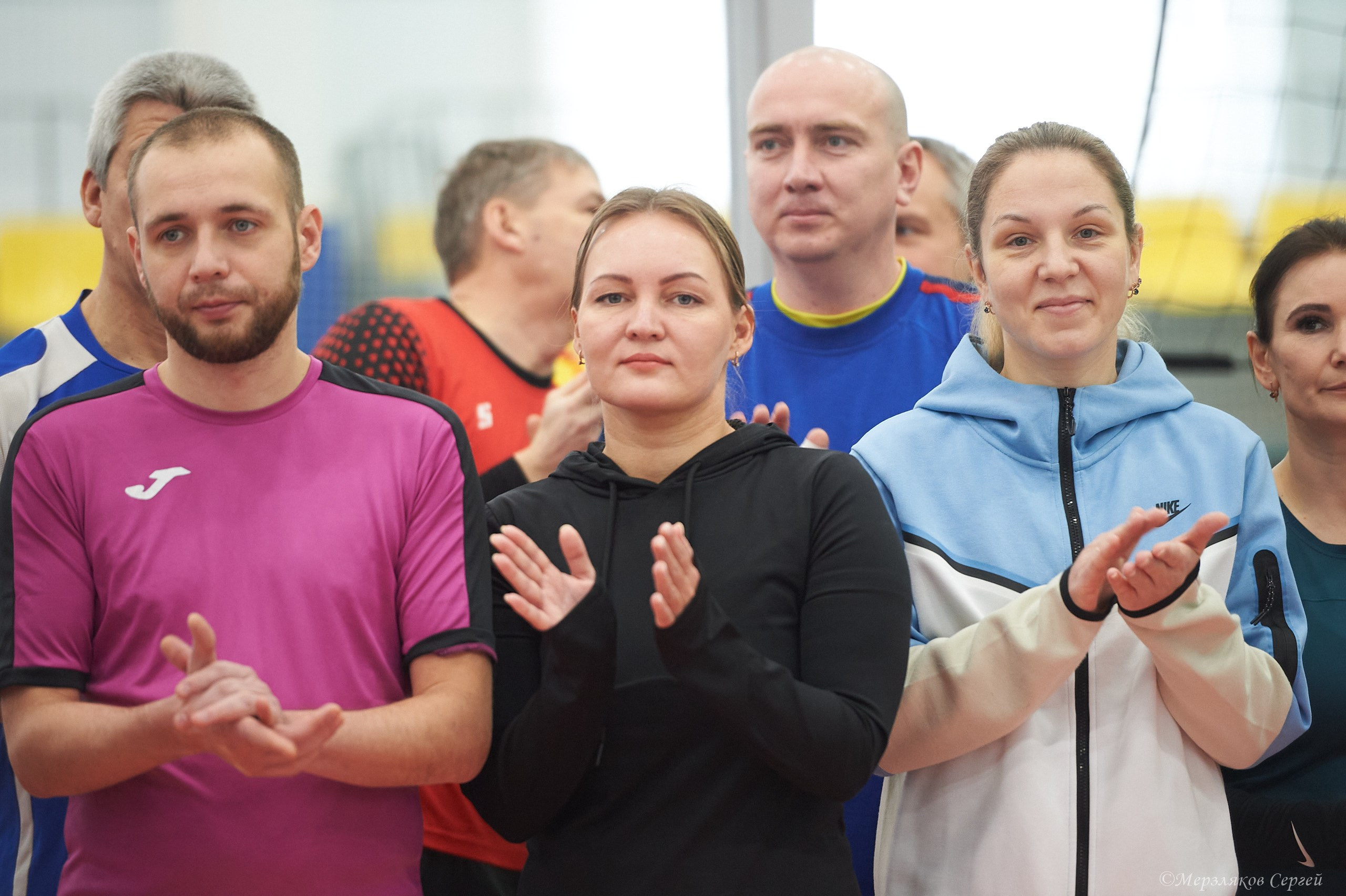 Новогодний волейбольный турнир. Ижевск. 16.12.23. Спортивный репортажный фотограф в Ижевске Сергей Мерзляков