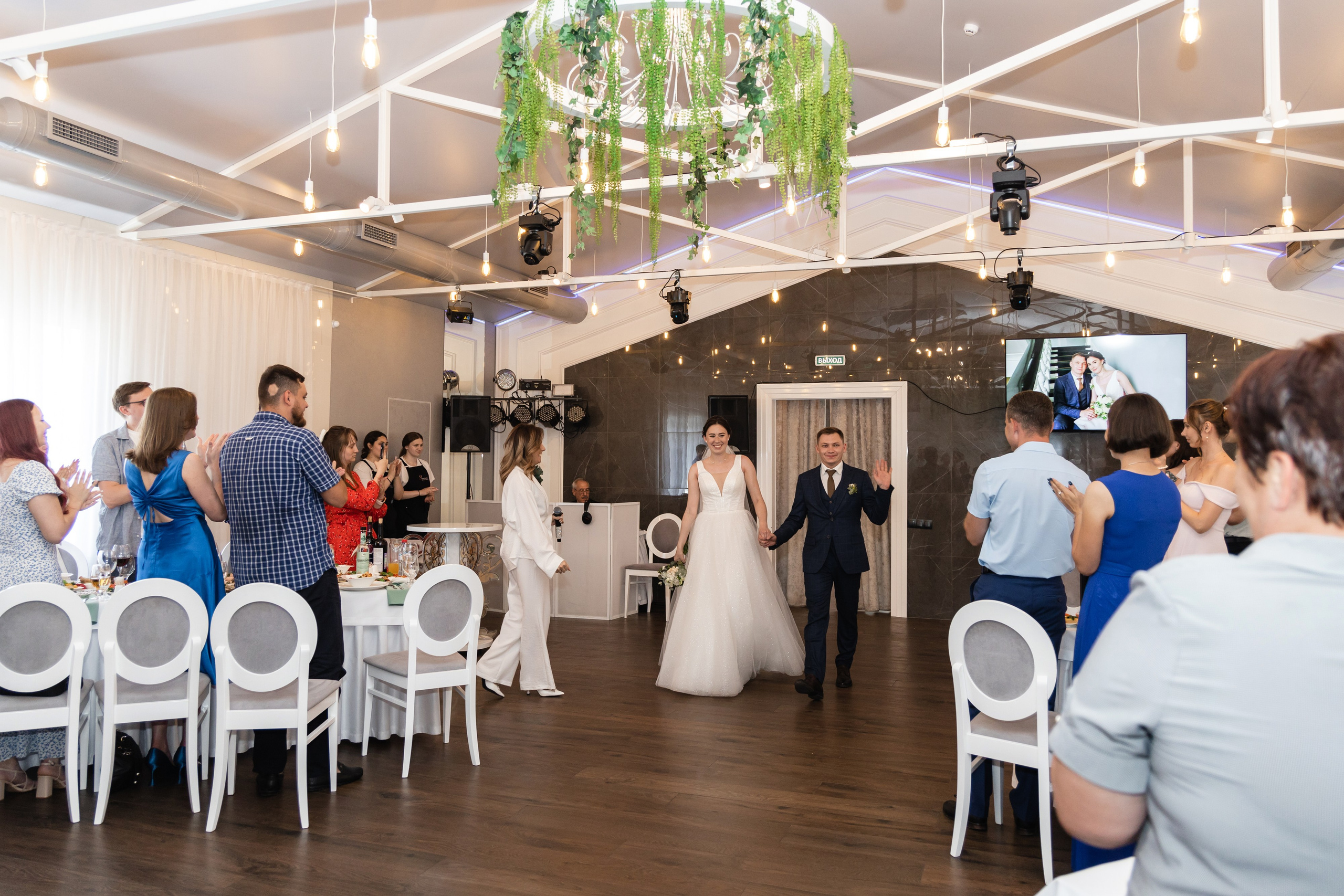 Алёна и Денис (полный день). Фотограф в Барнауле Юлия Садвокасова