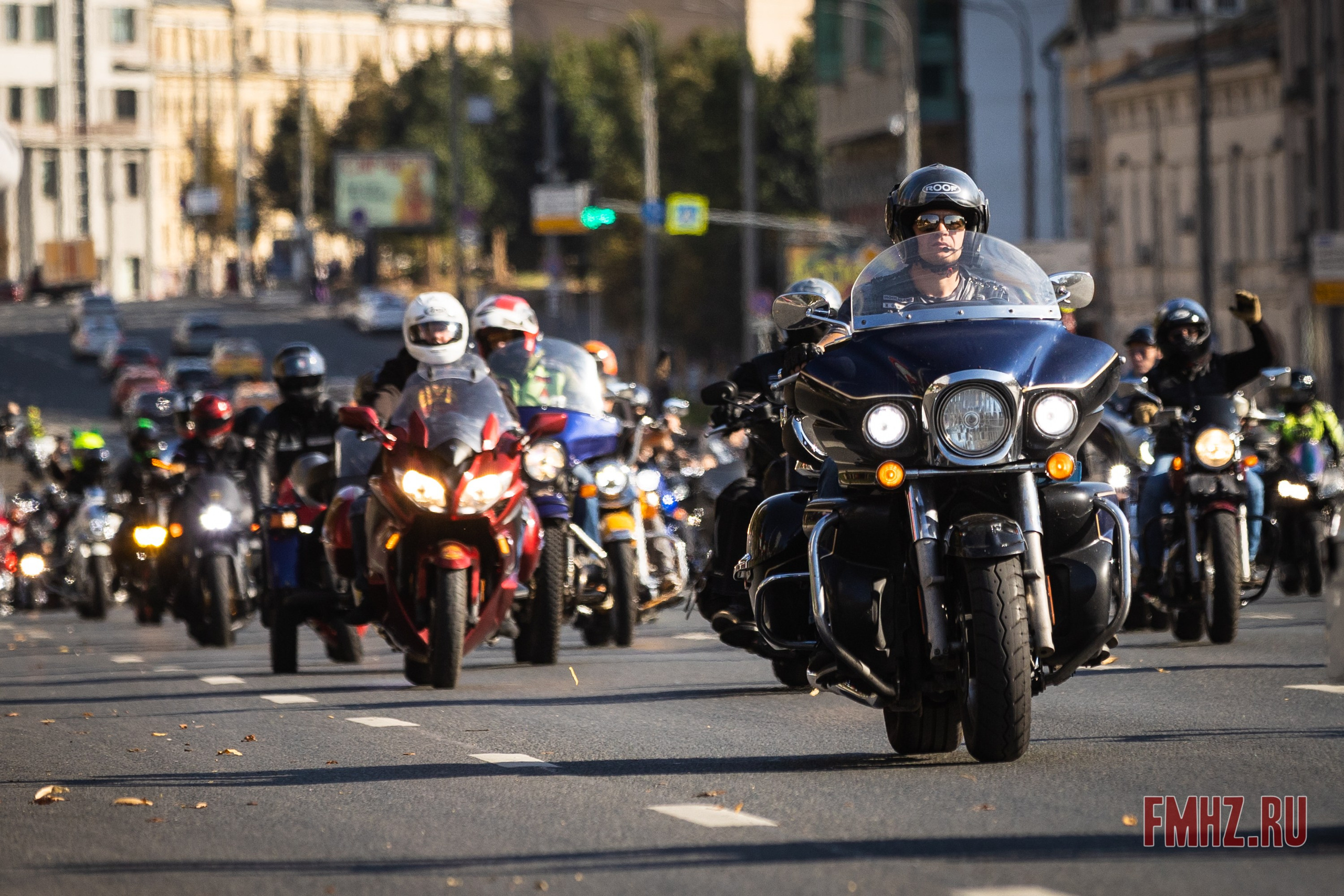 Закрытие Мотосезона 2023 на проспекте Академика Сахарова. Фотограф Владимир Охрименко