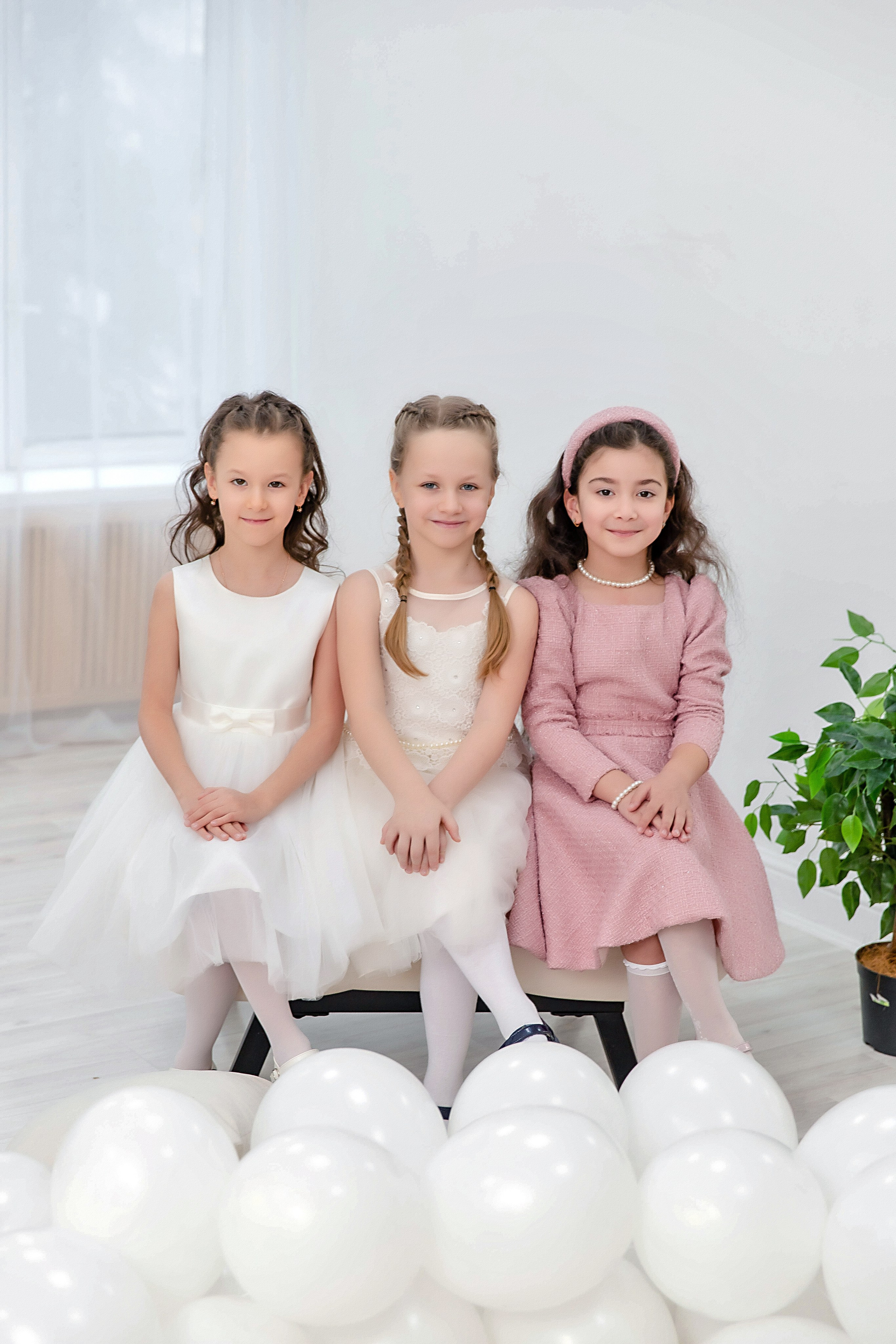 Выпускные (школьные) альбомы (книги) в Ростове-на-Дону. Современные Выпускные Альбомы в Ростове-на-Дону