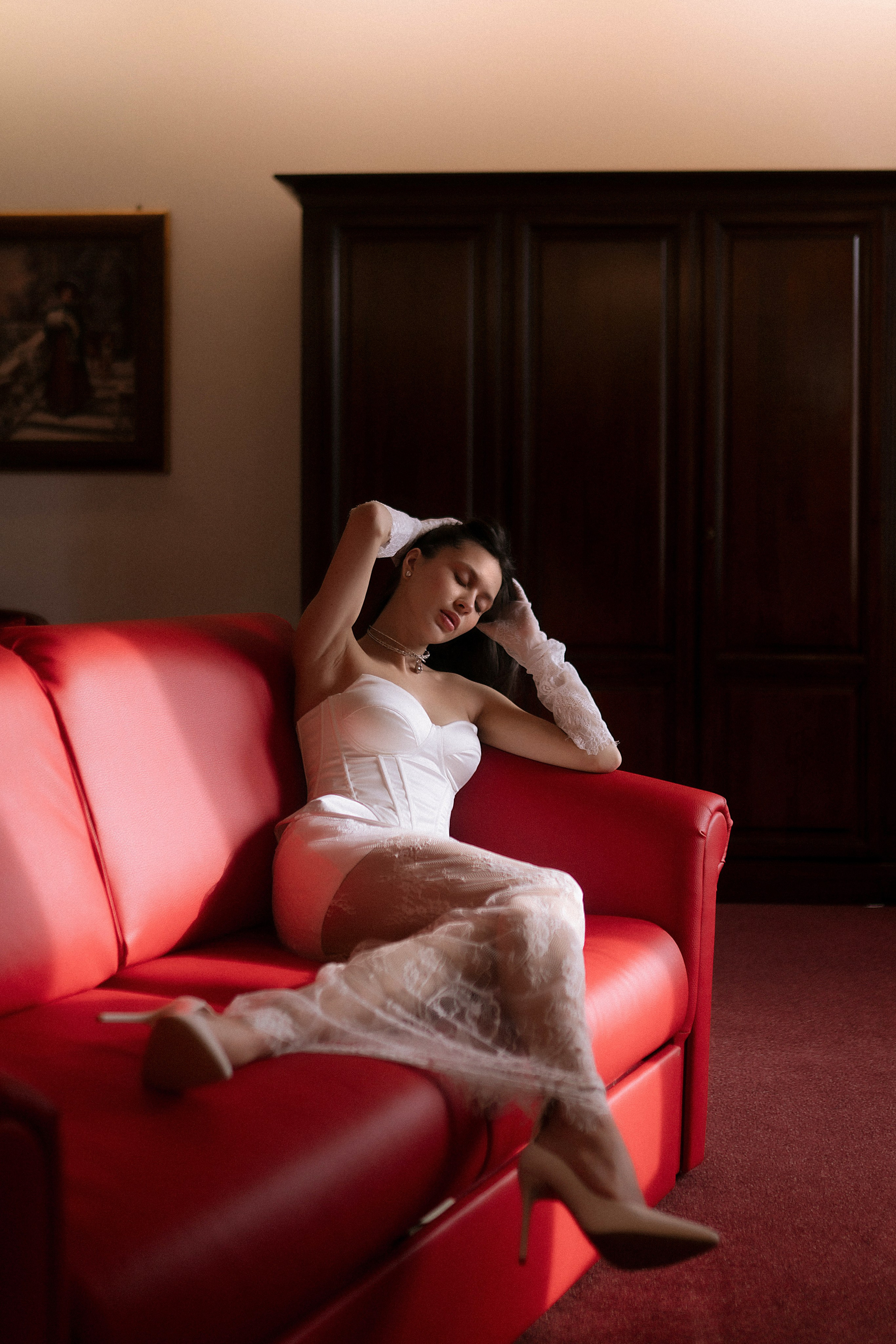 Утро невесты в Арт-отеле в Воронеже. Фотограф Карина Шмулёва. Воронеж и область