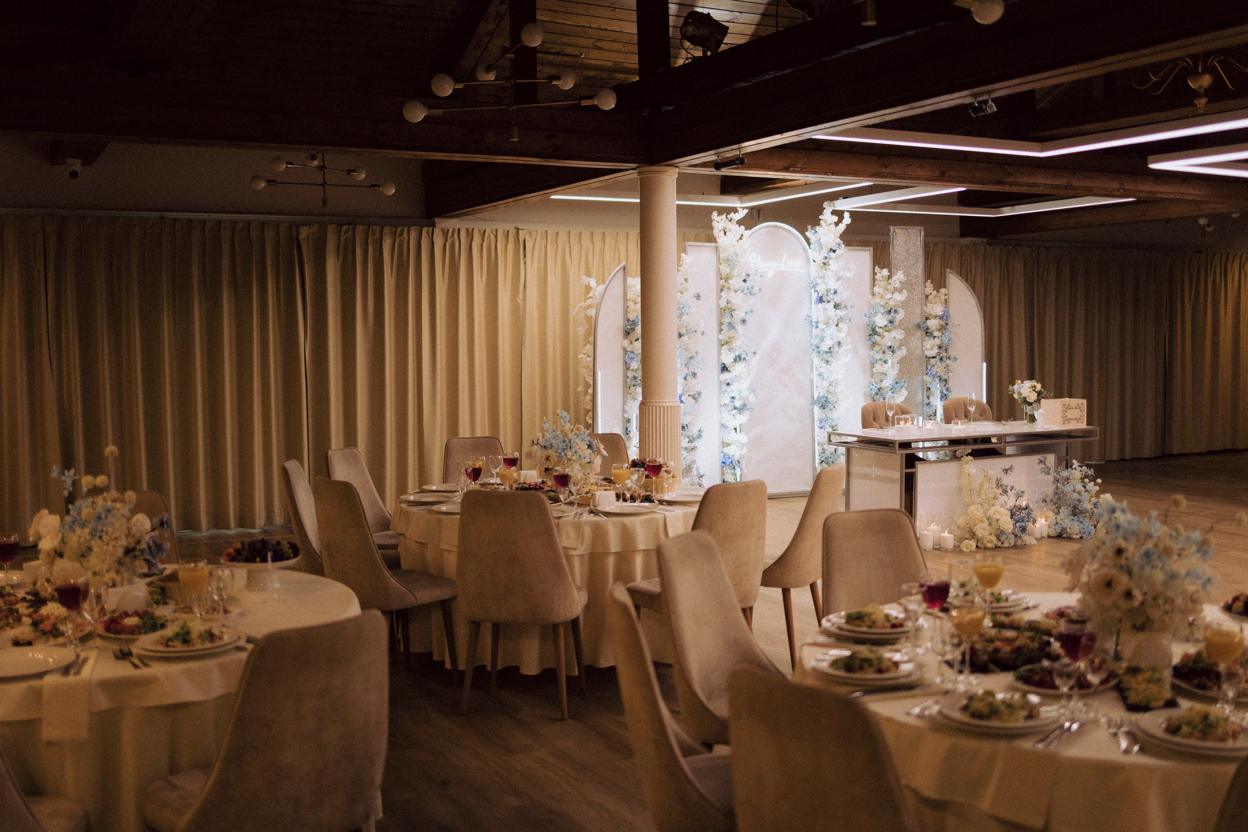 Алексей и Ксения. Свадебный и портретный фотограф Тюмень