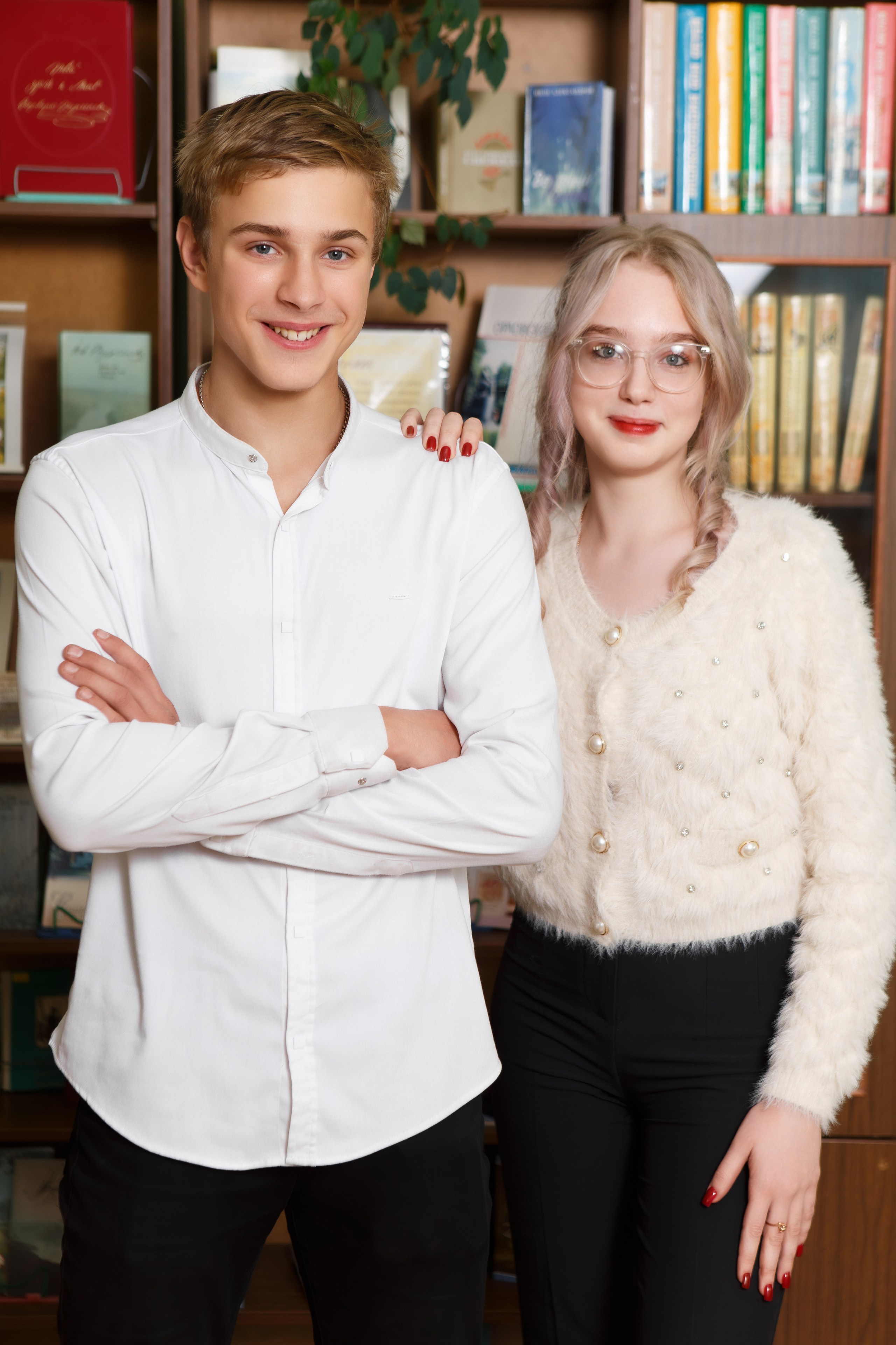 ФОТОСЕССИЯ ДЛЯ 9 КЛАССА «ГИМНАЗИЯ». ТВОЙ АЛЬБОМ / ТВОИ ПРАВИЛА