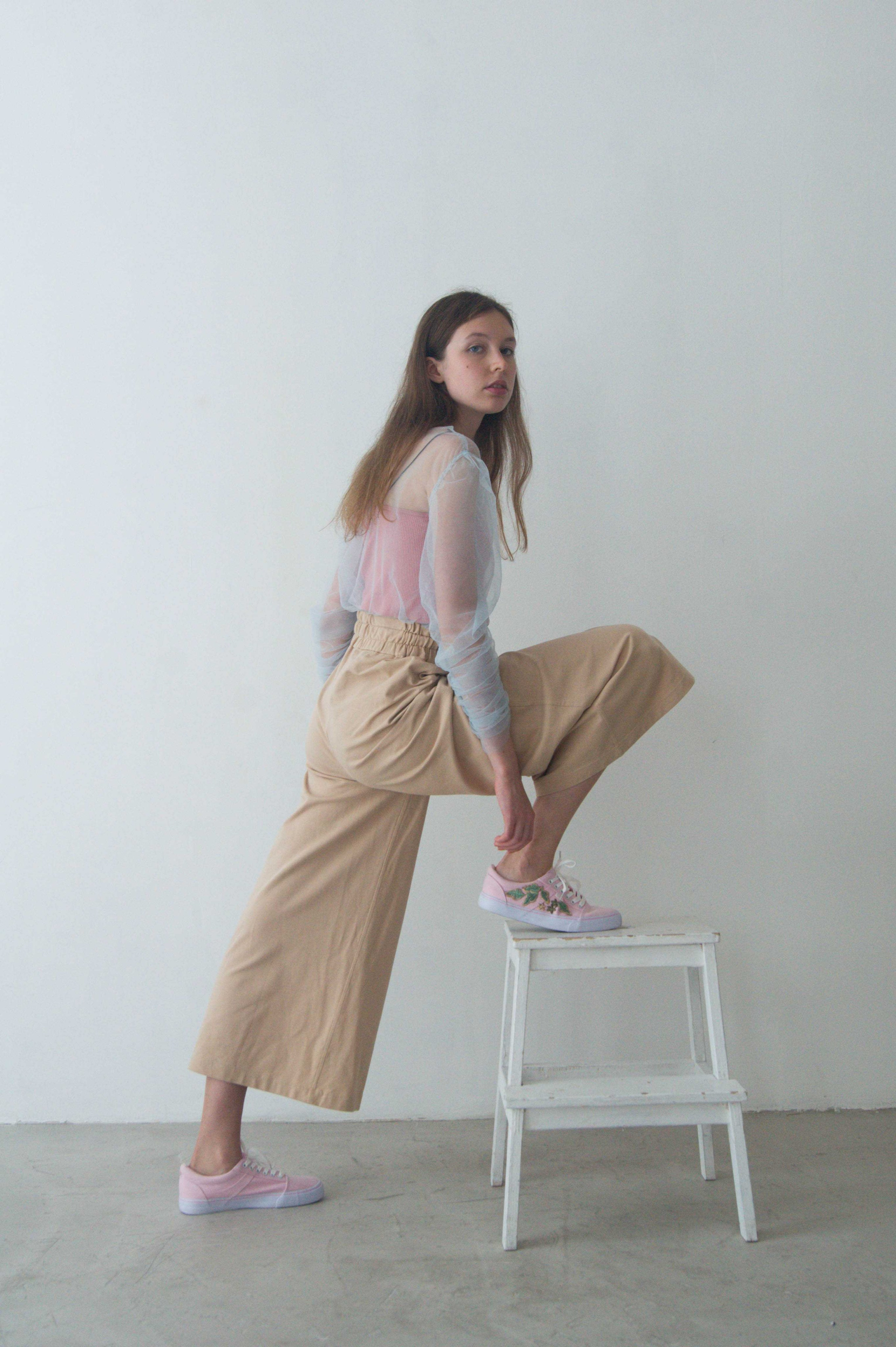 Анна С. Фото и видео продакшн в Москве — съемка для брендов и маркетплейсов