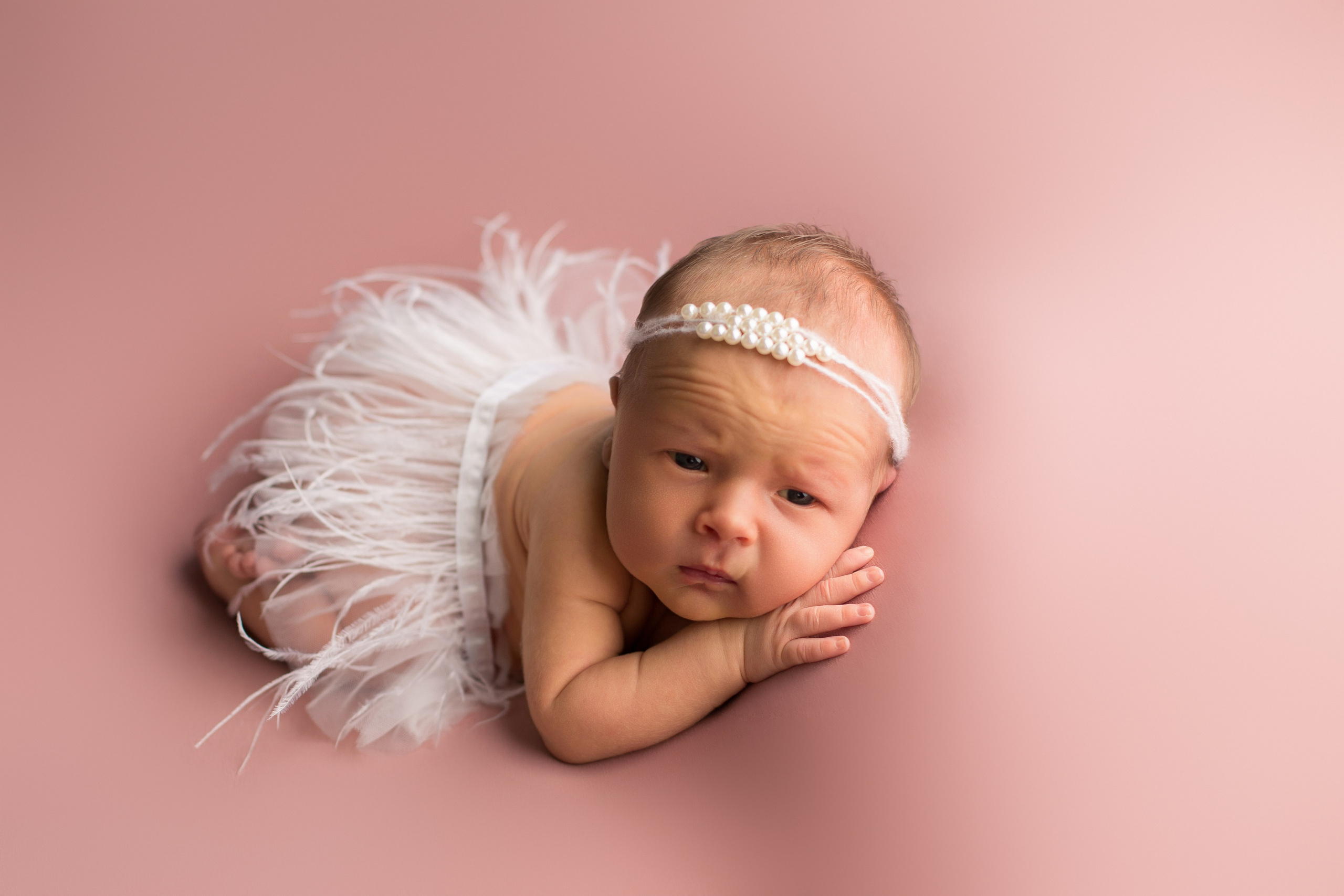 Роза. Ольга Анохина фотограф новорождённых в Зеленодольске