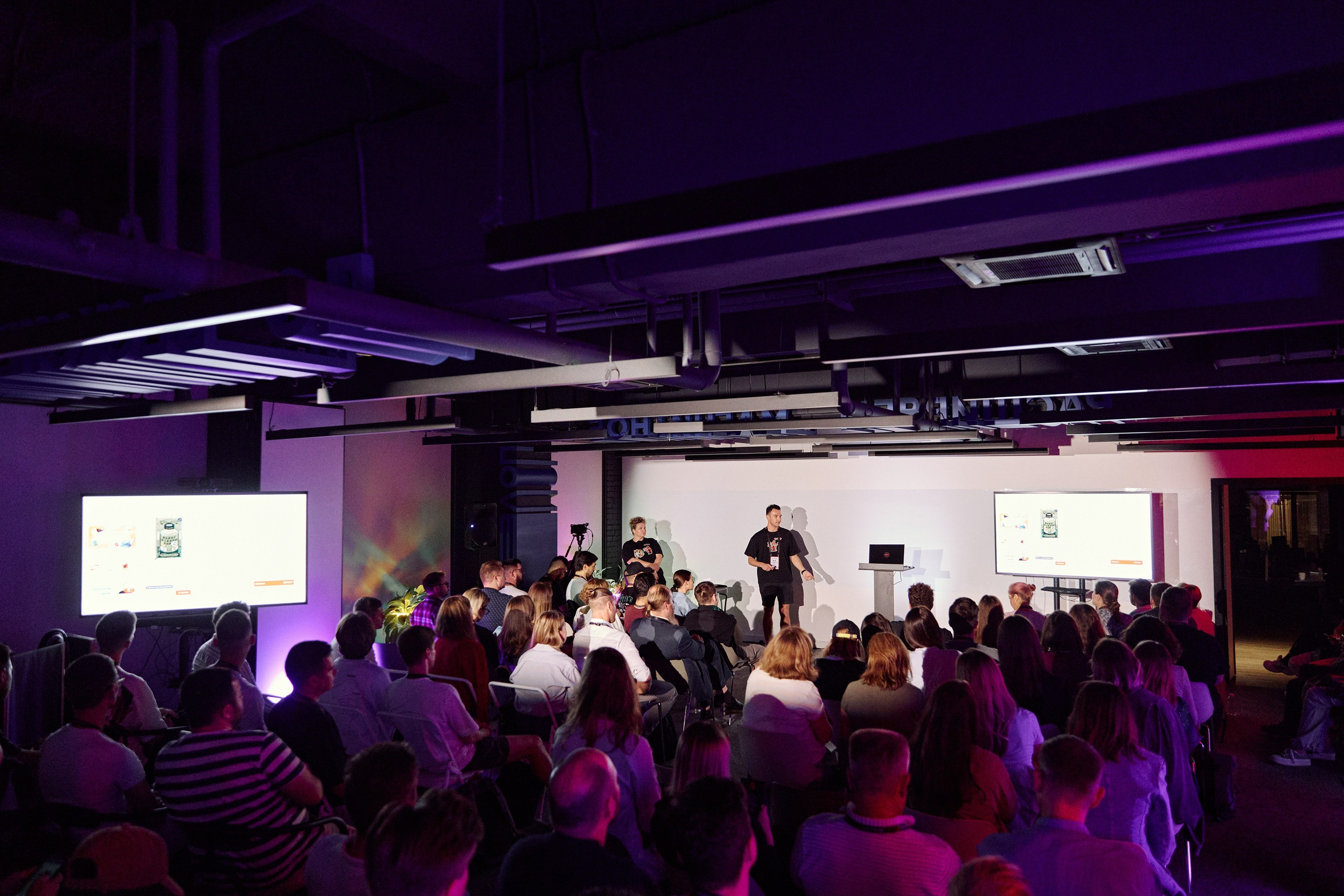 Репортаж для Магнит OMNI Product Meetup. 1224 prod — продакшен полного цикла для вашего бизнеса и жизни