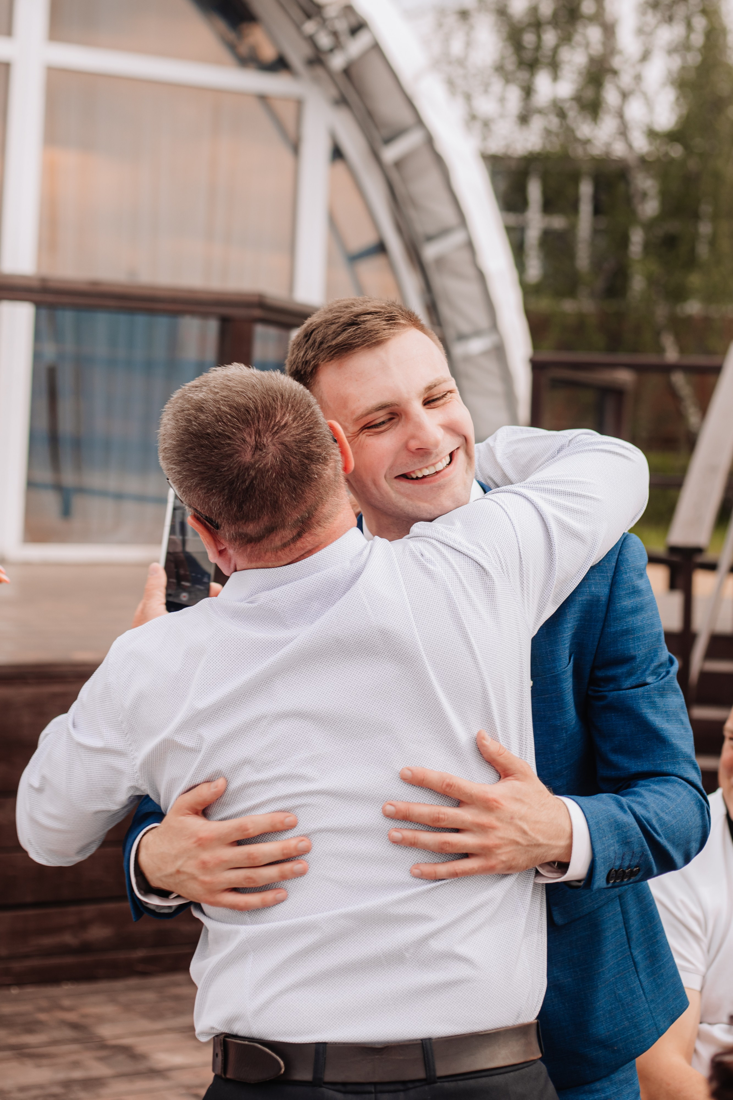 НА БЕРЕГУ НЕБА