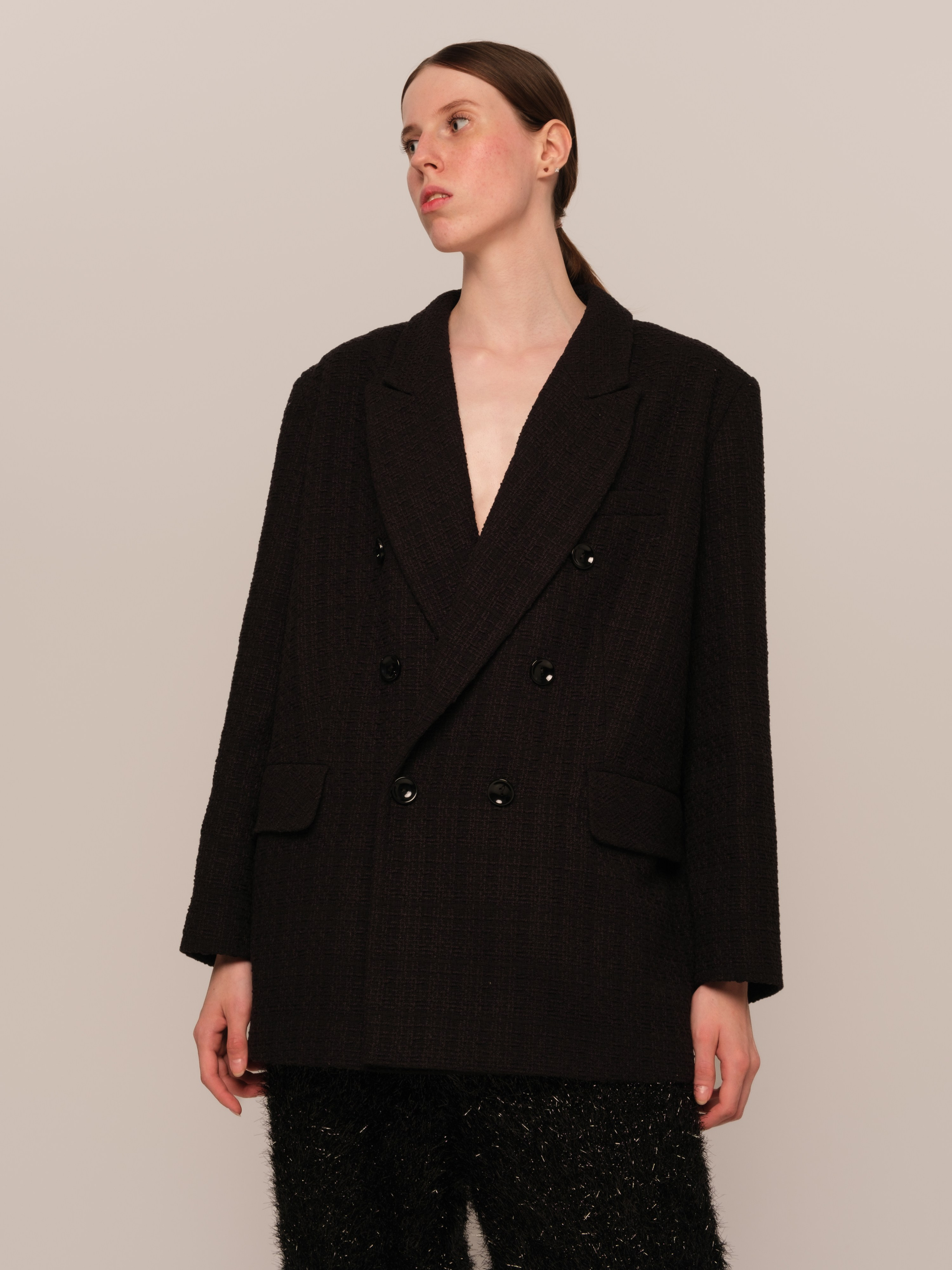 ZHAKOVA BRAND каталог. Мари — фотограф и видеограф из Москвы