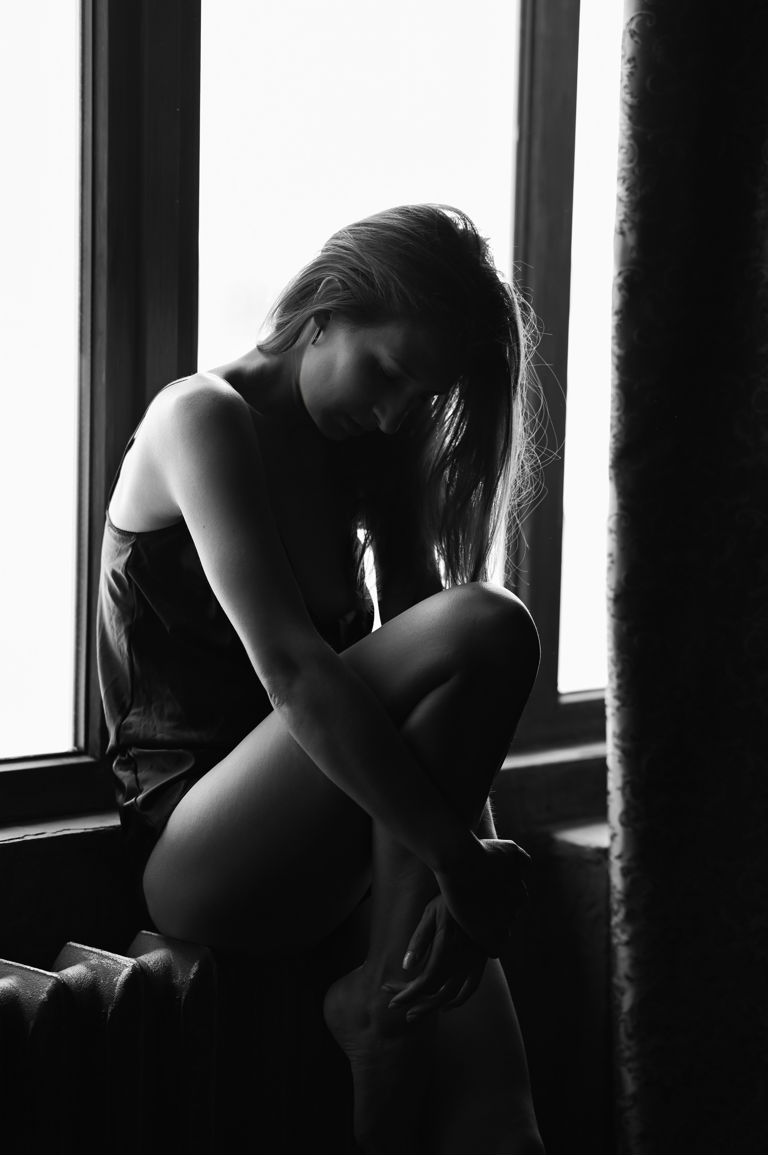 Level 0 — Monochrome