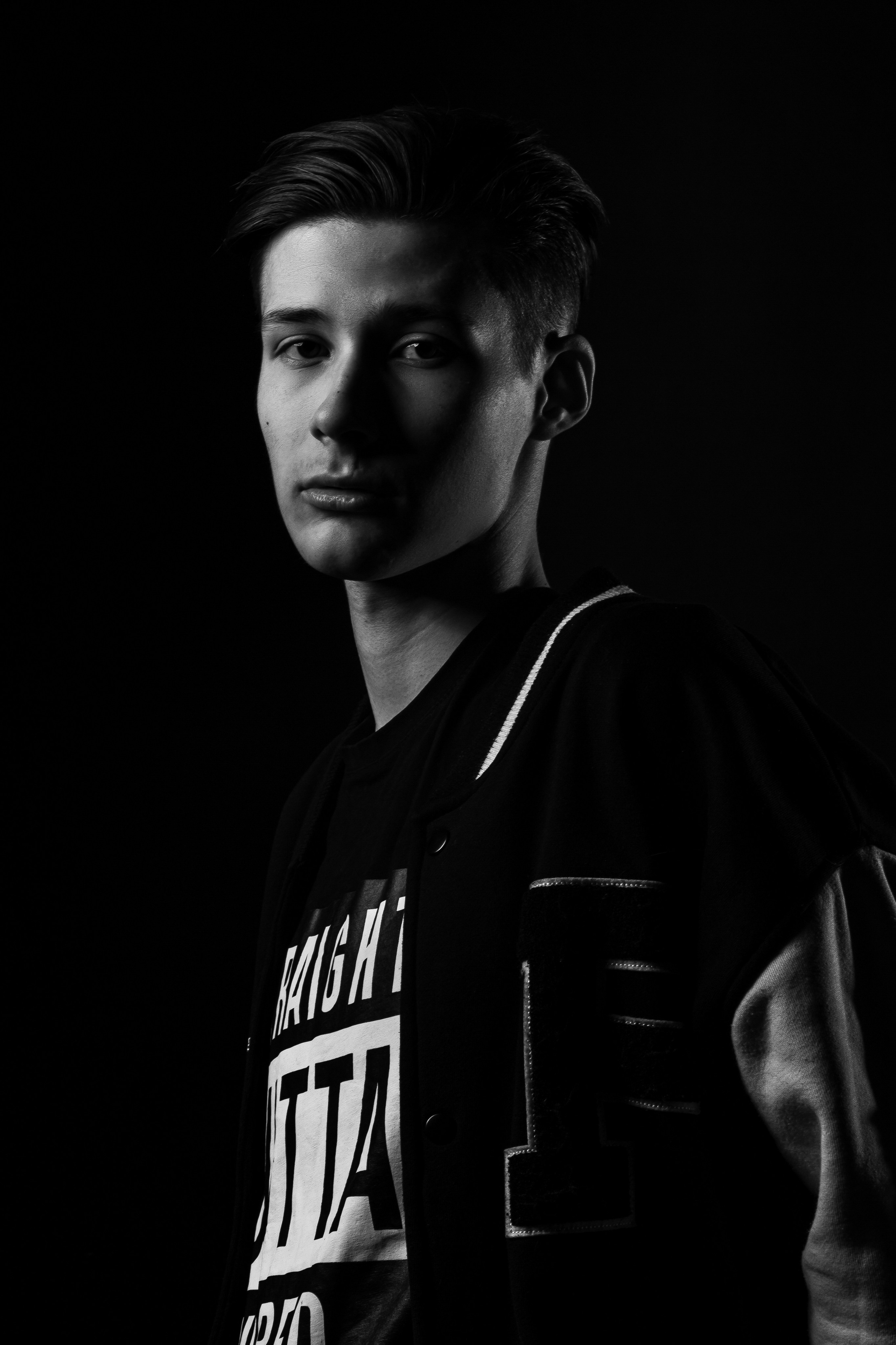 Mister Kursk. Репортажный и свадебный фотограф в Курске Борис Захарчук