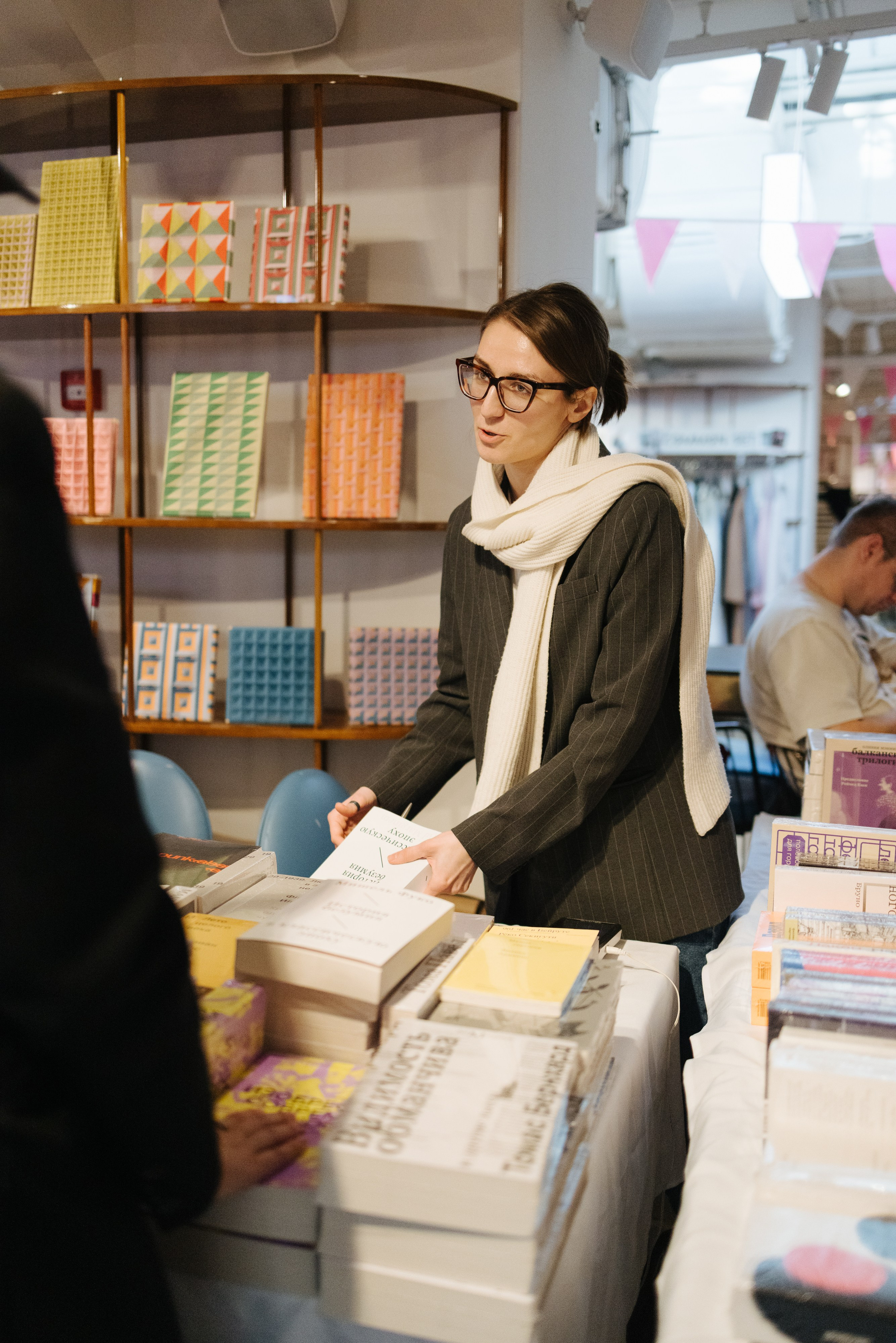 7–8 марта 2025 в пространстве «Три вокзала. Депо» / День 2 / фото Валерий Белобеев. Фотоотчеты «Ламбада-маркета»