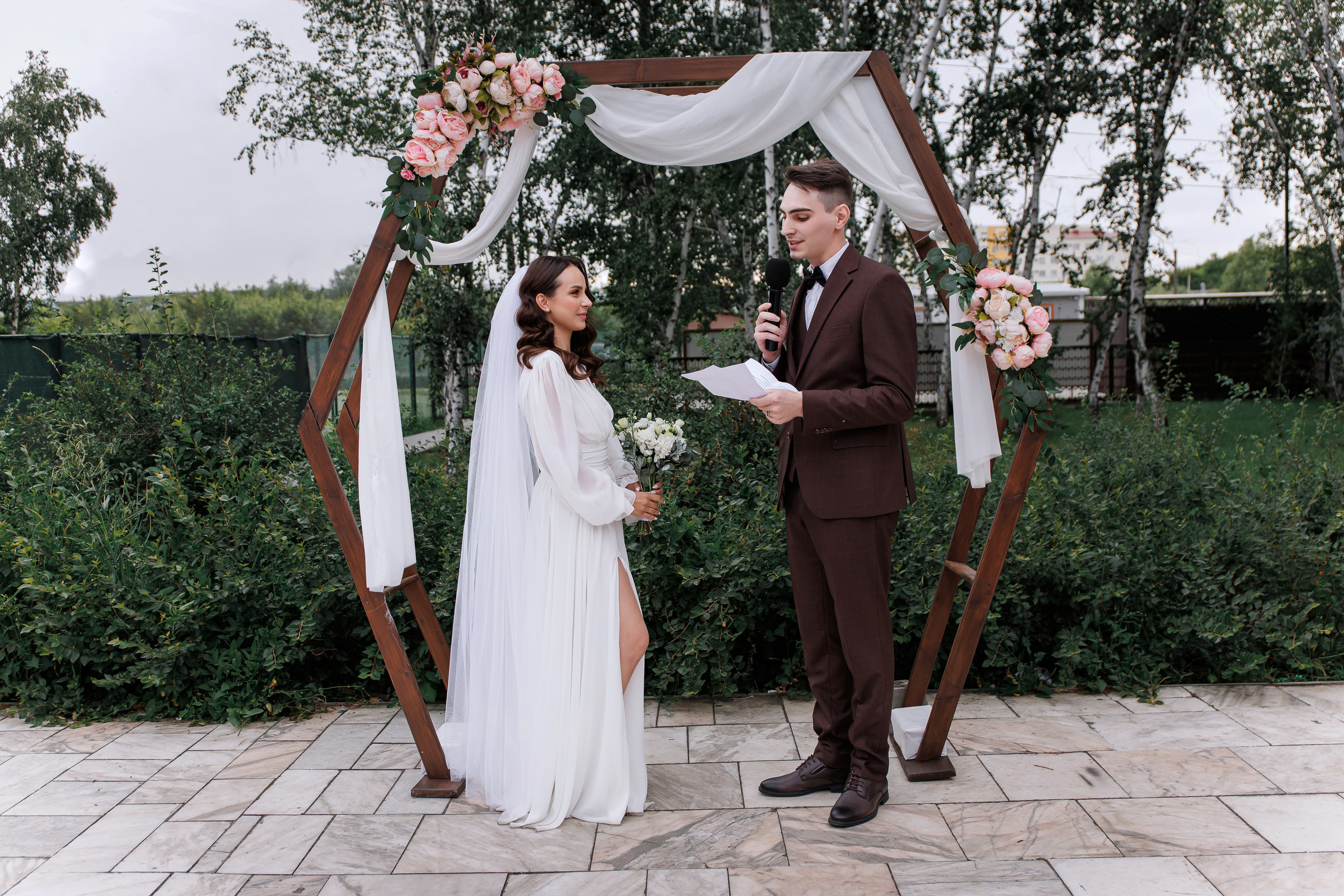 Екатерина и Денис. Свадебный фотограф в Омске Яна Савина