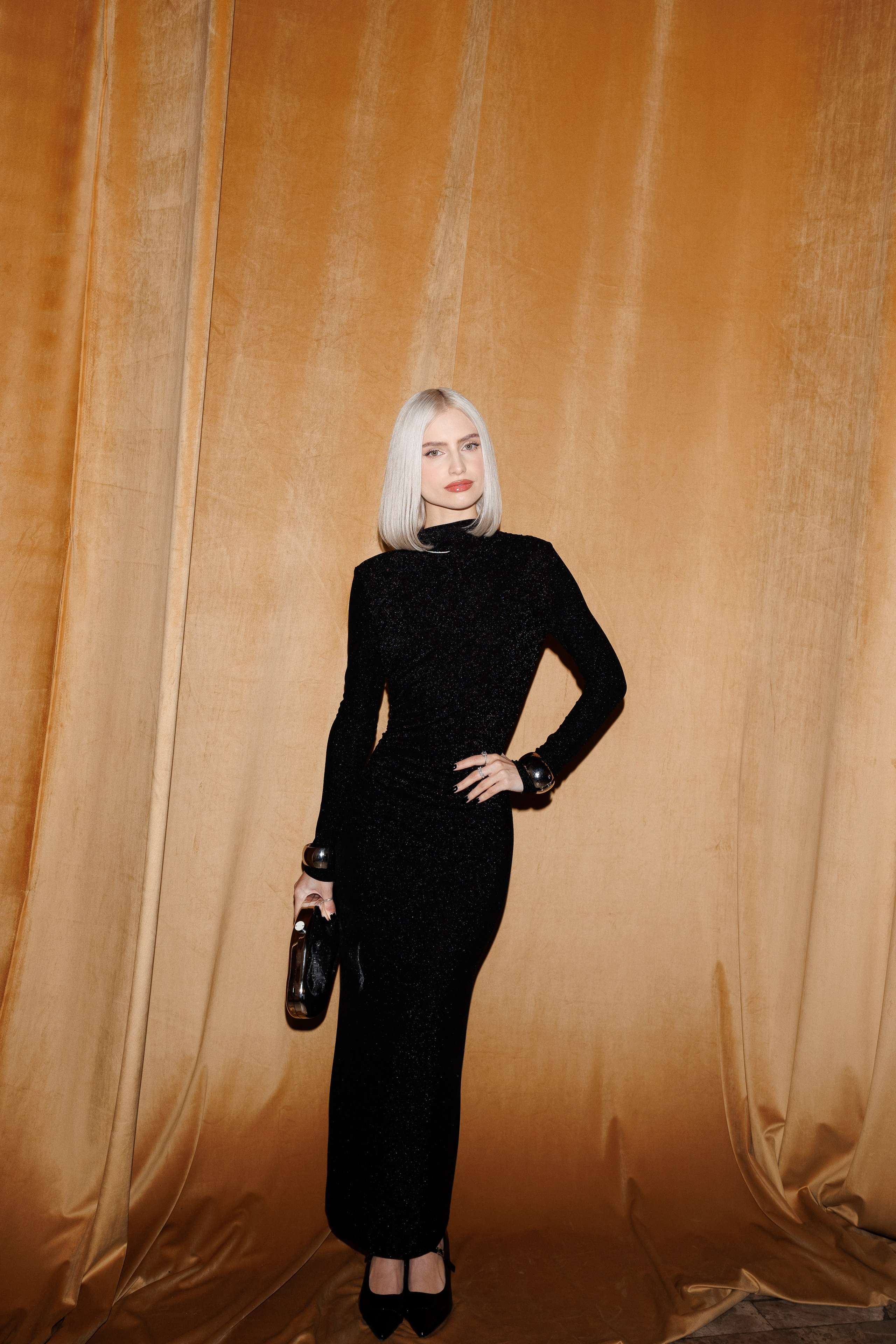 PARISIENNE. Lichi Fashion show. Aleksandr Tsukanov