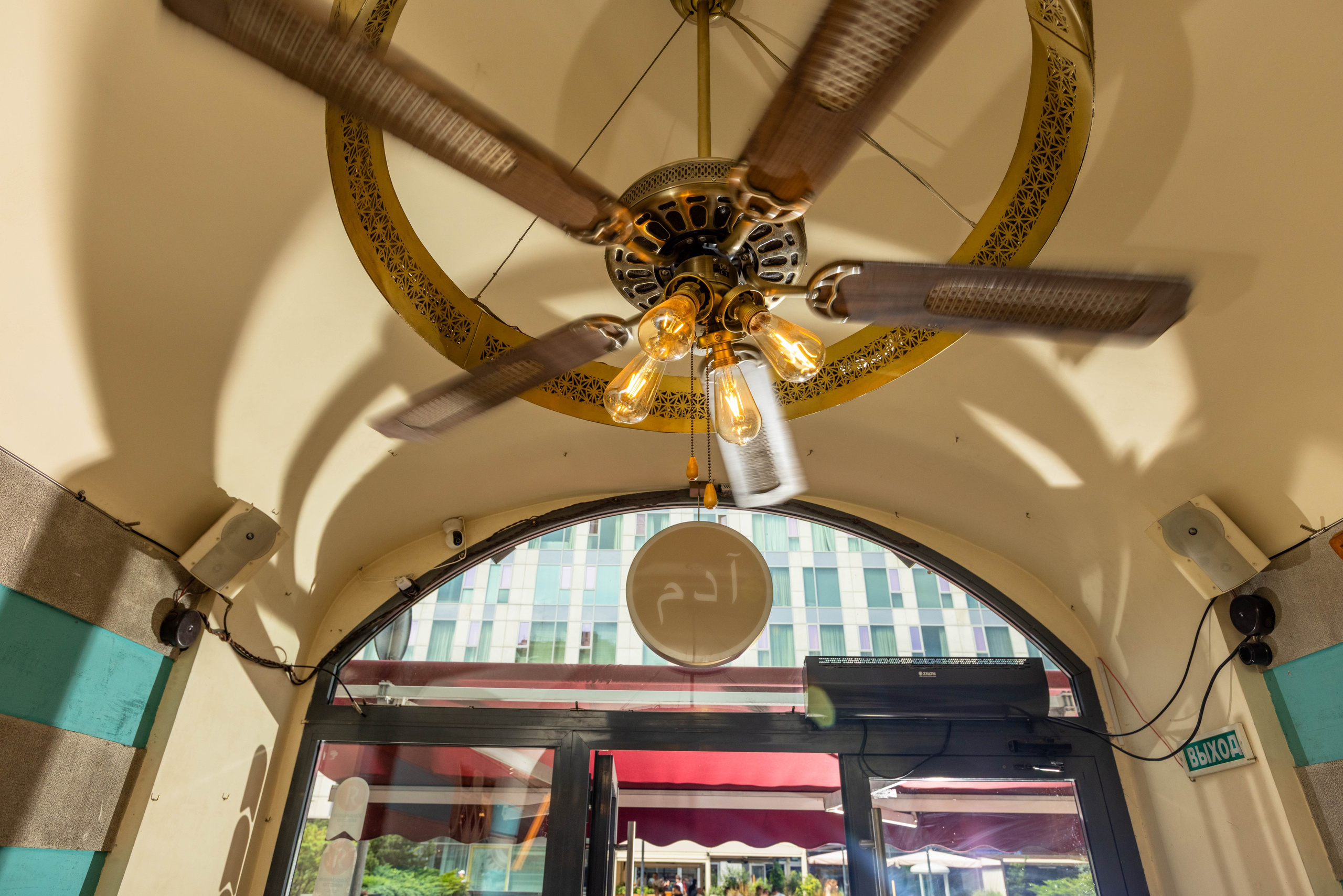 Фотосъёмка интерьера — Ресторана Ливанской Кухни «ADAM». Рекламный, предметный, репортажный, семейный фотограф и художник в Москве