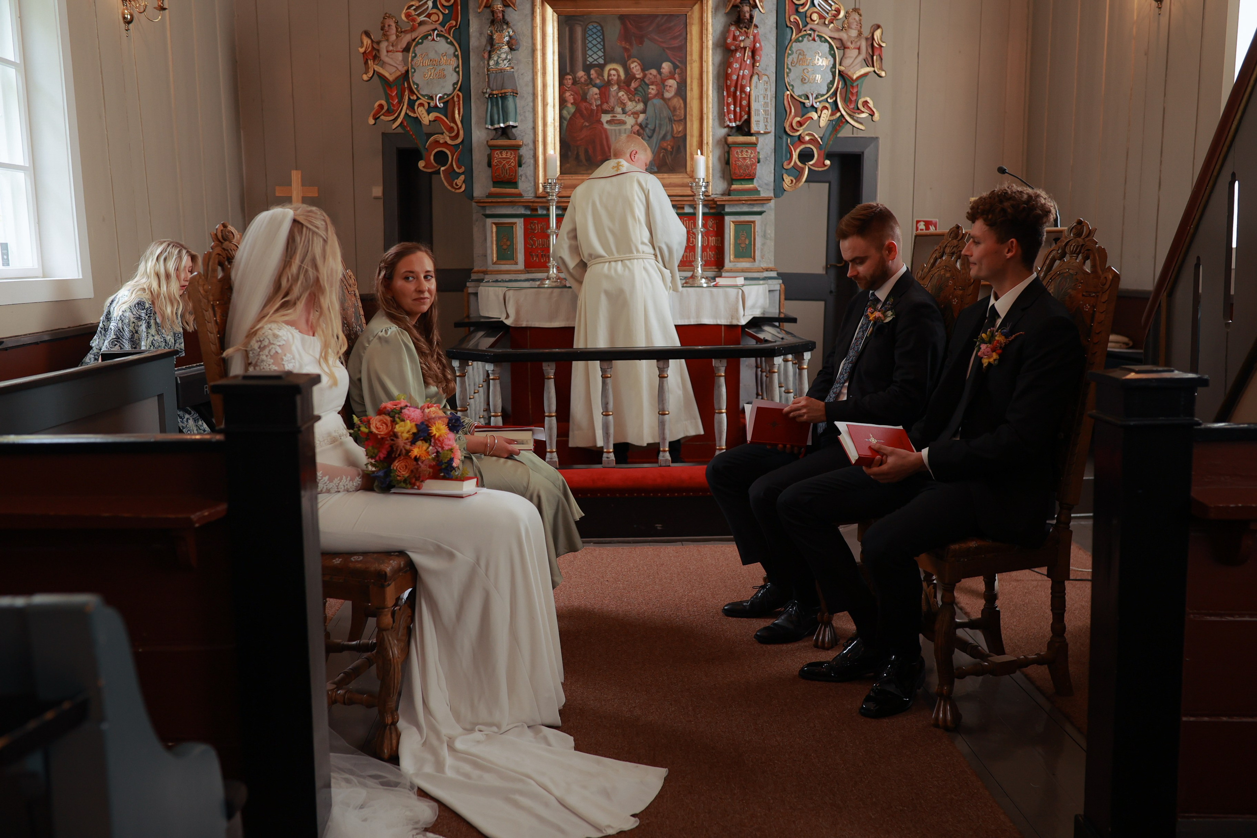 Eline and Kristian. Elopement Wedding Photographer