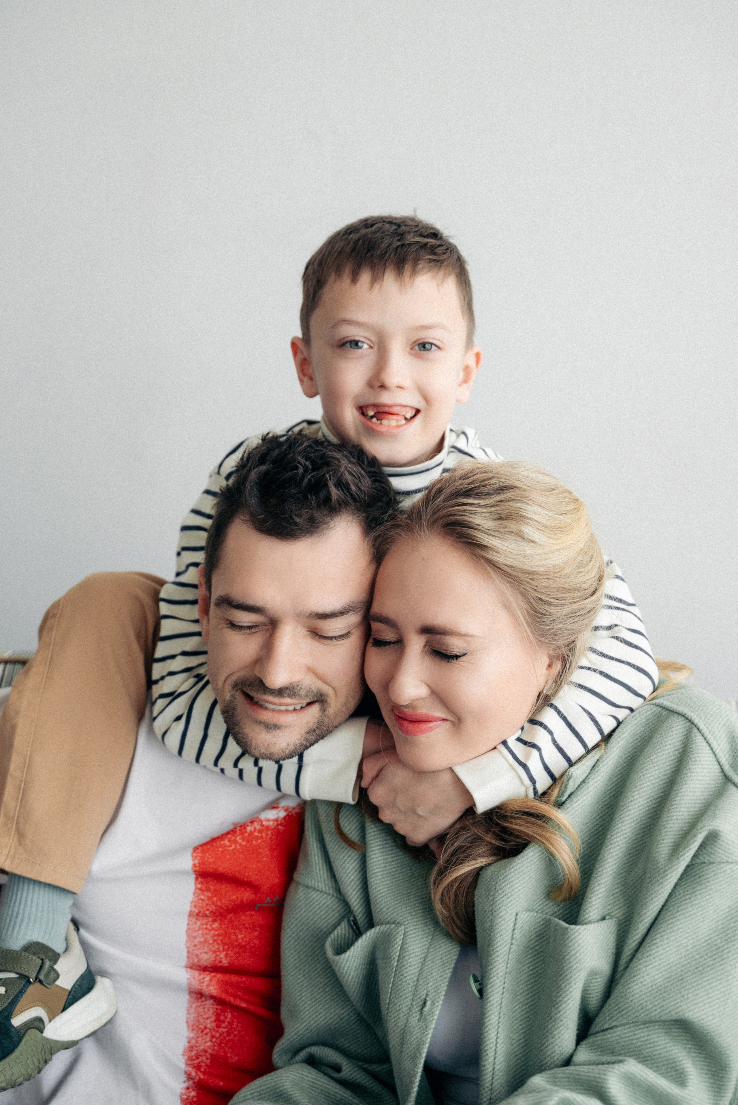 Яна, Антон и Роберт. Свадебный и портретный фотограф в Минске Наташа Каракулова