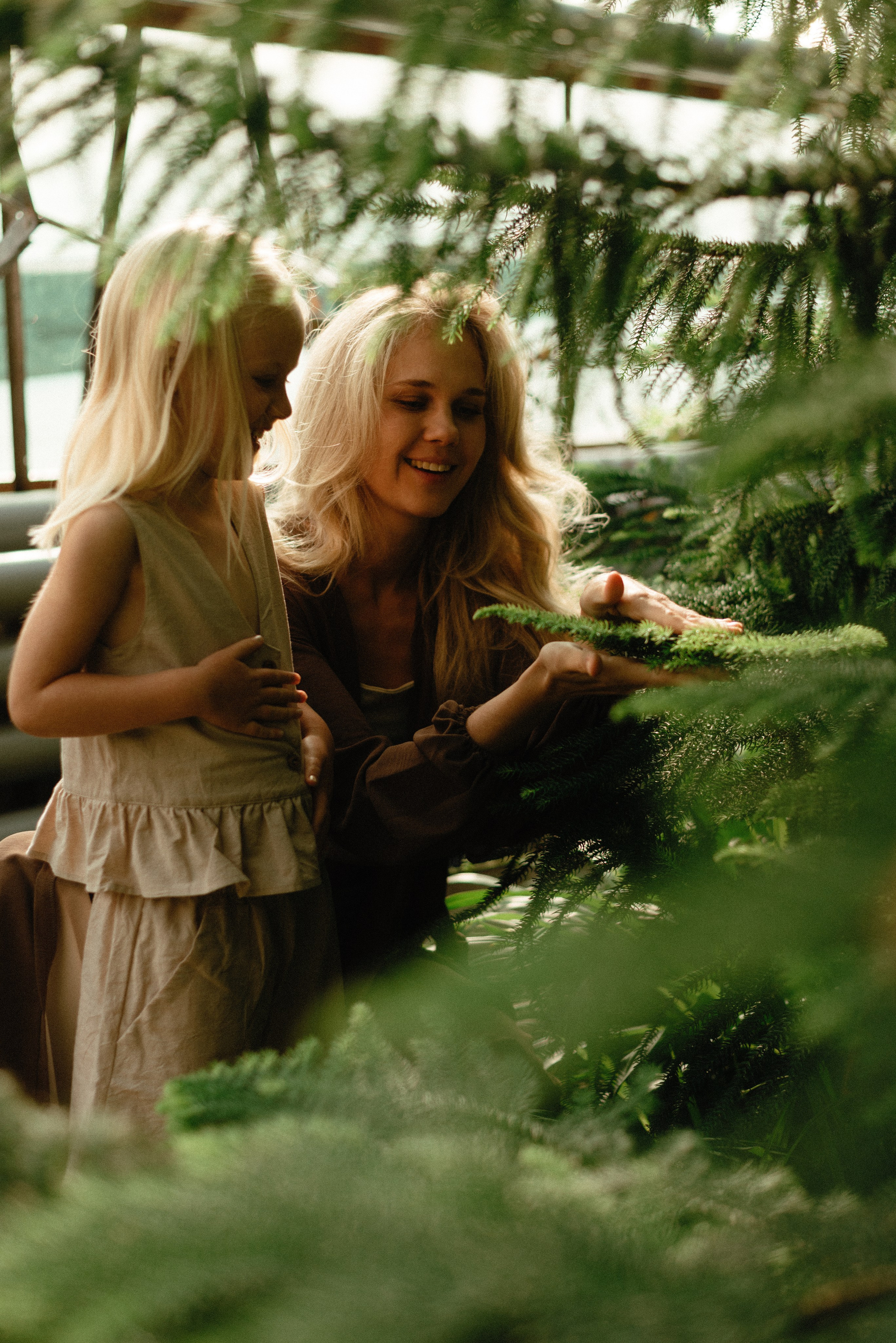 Ангелина и Таня