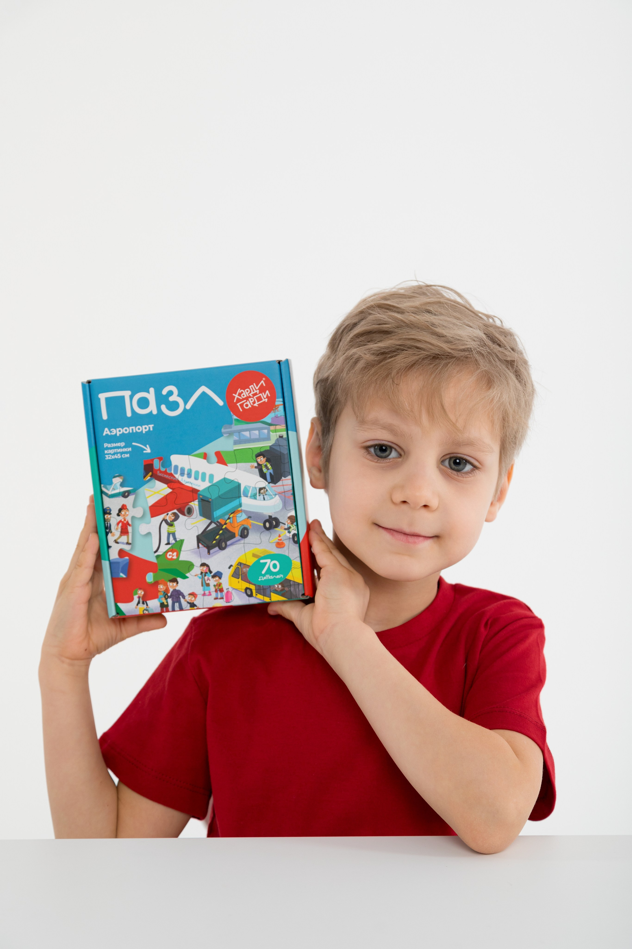 Съемка в циклораме для Харди Гарди. Детский и контент фотограф Надя Волкова Санкт-Петербург