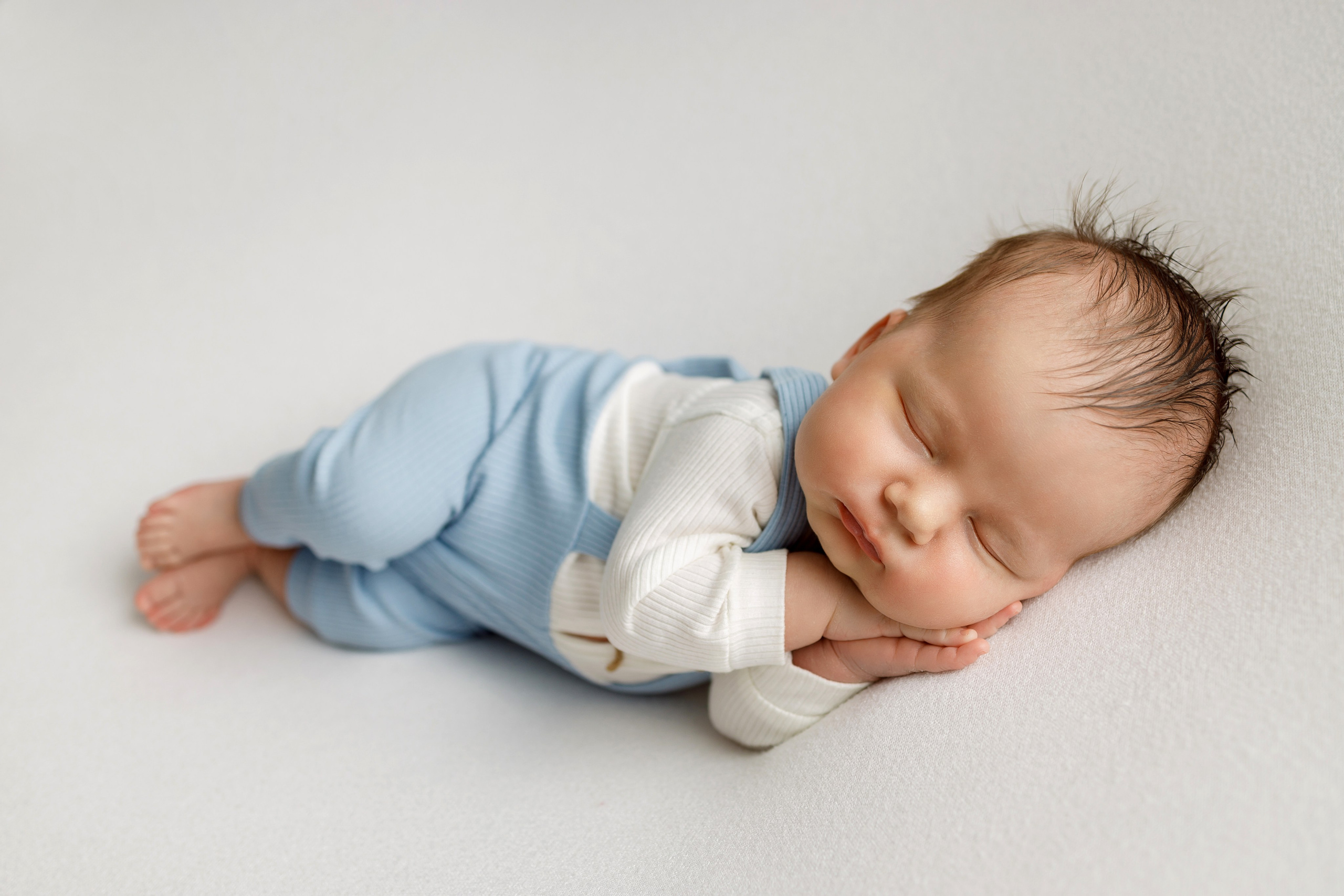 Новорожденные. Фотограф новорожденных в Чебоксарах Елена Смолина