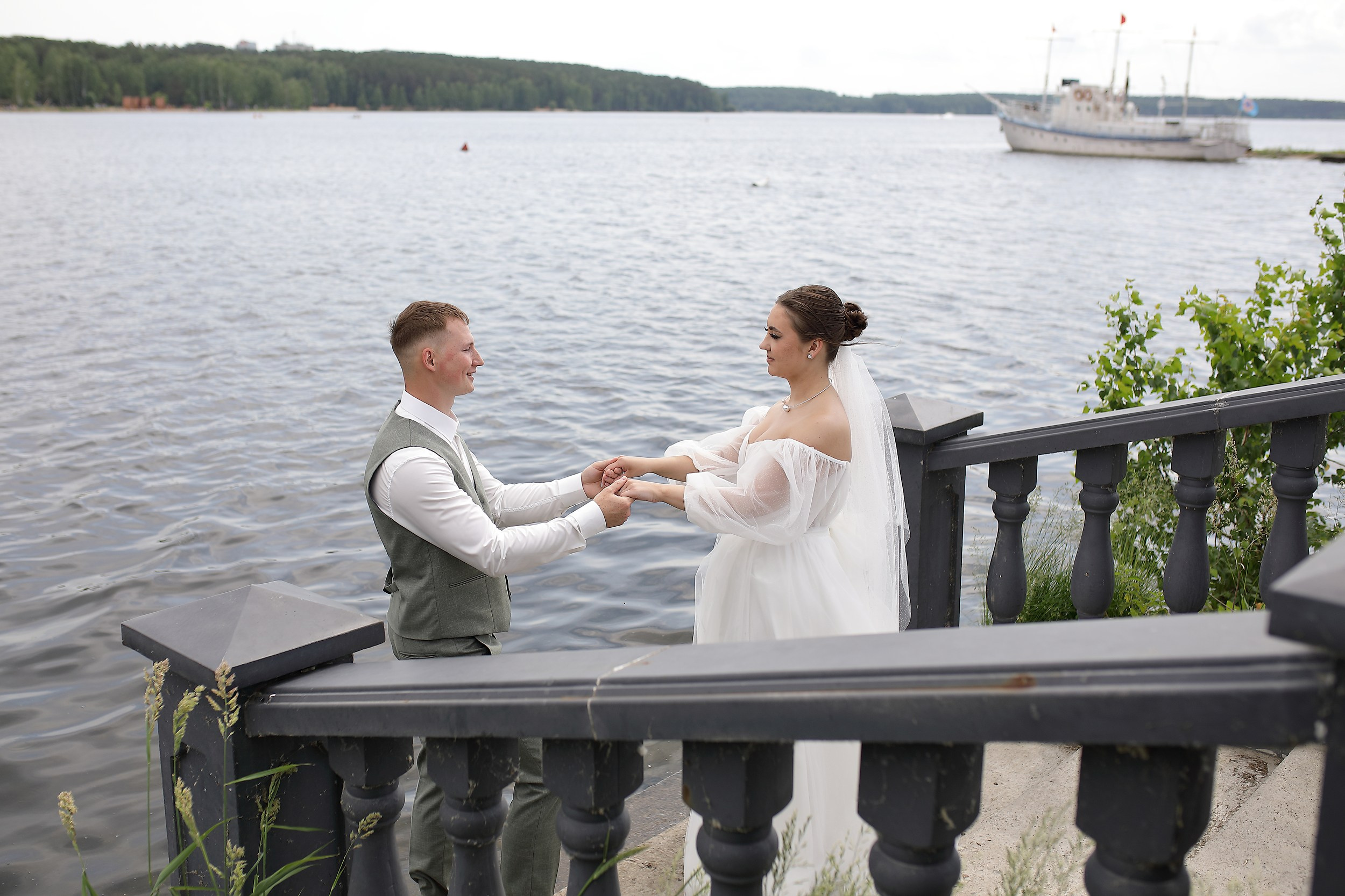 Роман и Софья. Свадебный и семейный фотограф и видеограф в Екатеринбурге Полянские Тимур и Анастасия