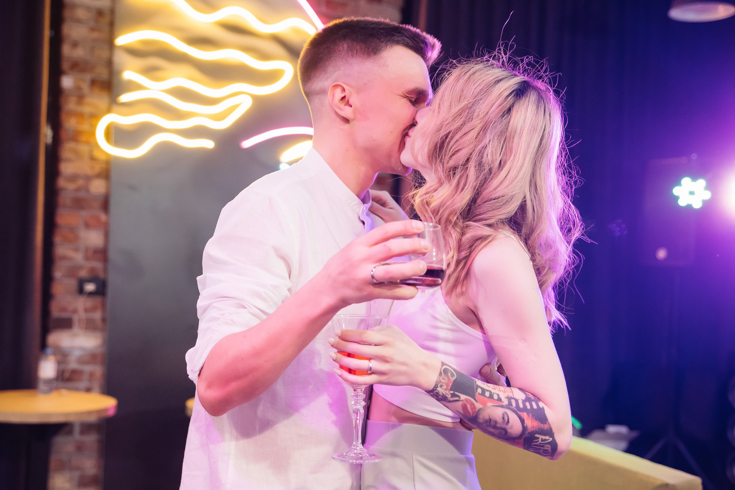 Репортаж свадебной вечеринки. Свадебный, семейный фотограф, контент съёмка. Екатеринбург. Елена Граф