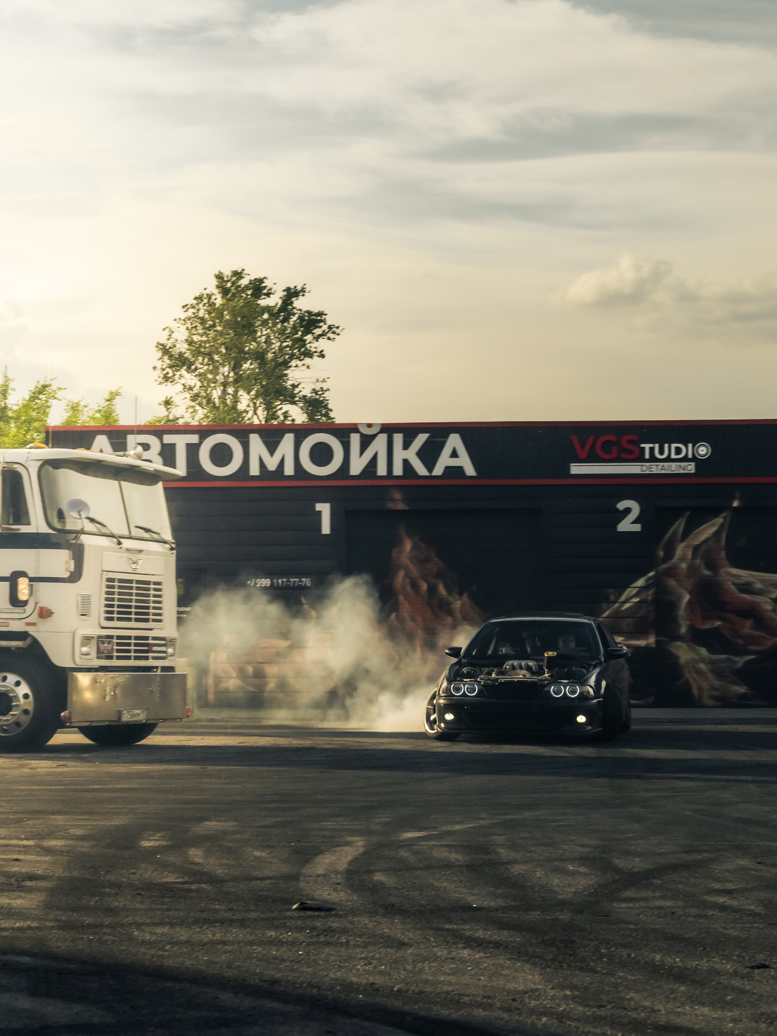 TURBO NIGHT. Opasnophoto