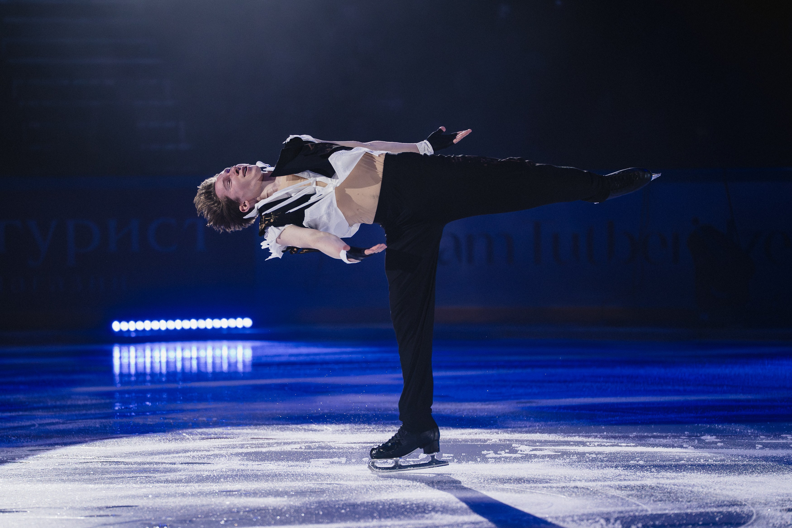 Шоу Этери Тутберидзе в Новосибирске. Воробьева Ксения — Спортивный и танцевальный фотограф Новосибирск