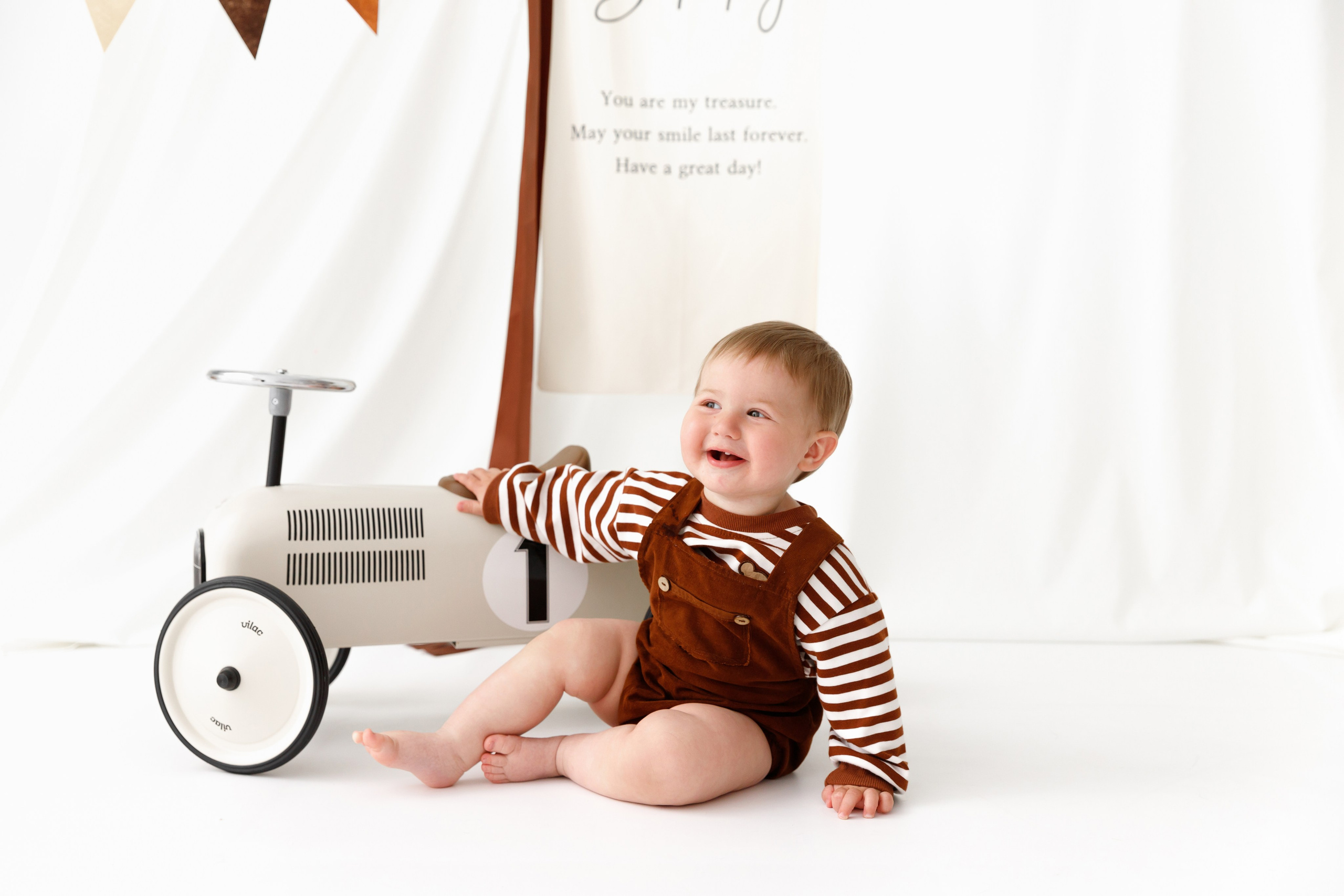 Годик Михаилу. Фотограф новорожденных Славянск-на-Кубани Куцевольская Екатерина