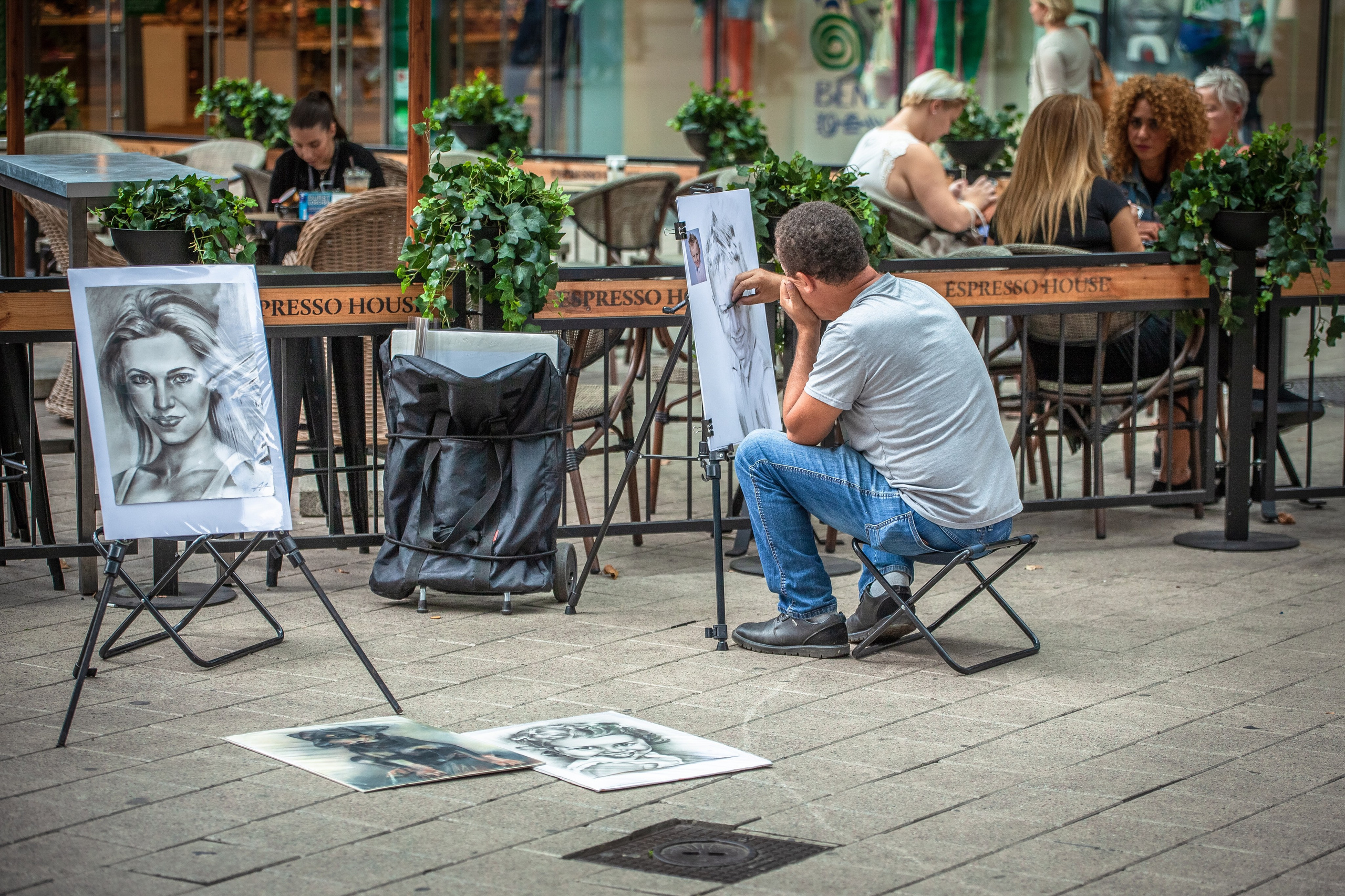 STREET. NE Cinema — backstage and reportage photography in cinema, music, Automotive and sport