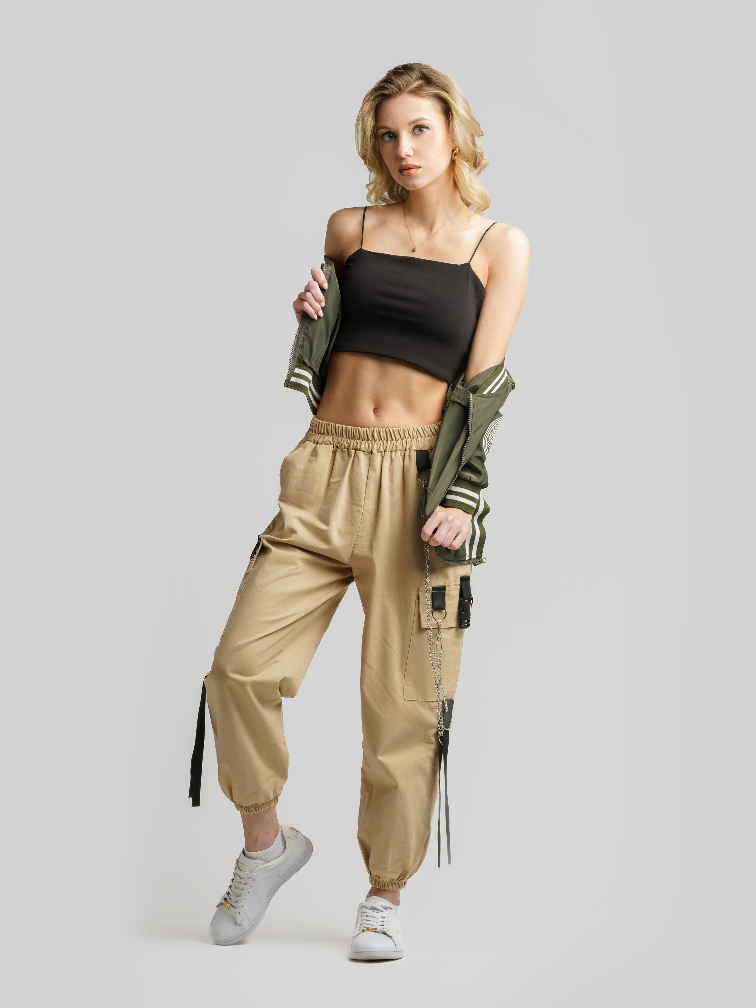 Топы женские. KED Production — продакшн из СПб. Создаём фото, видео и контент, который помогает брендам и селлерам продавать больше