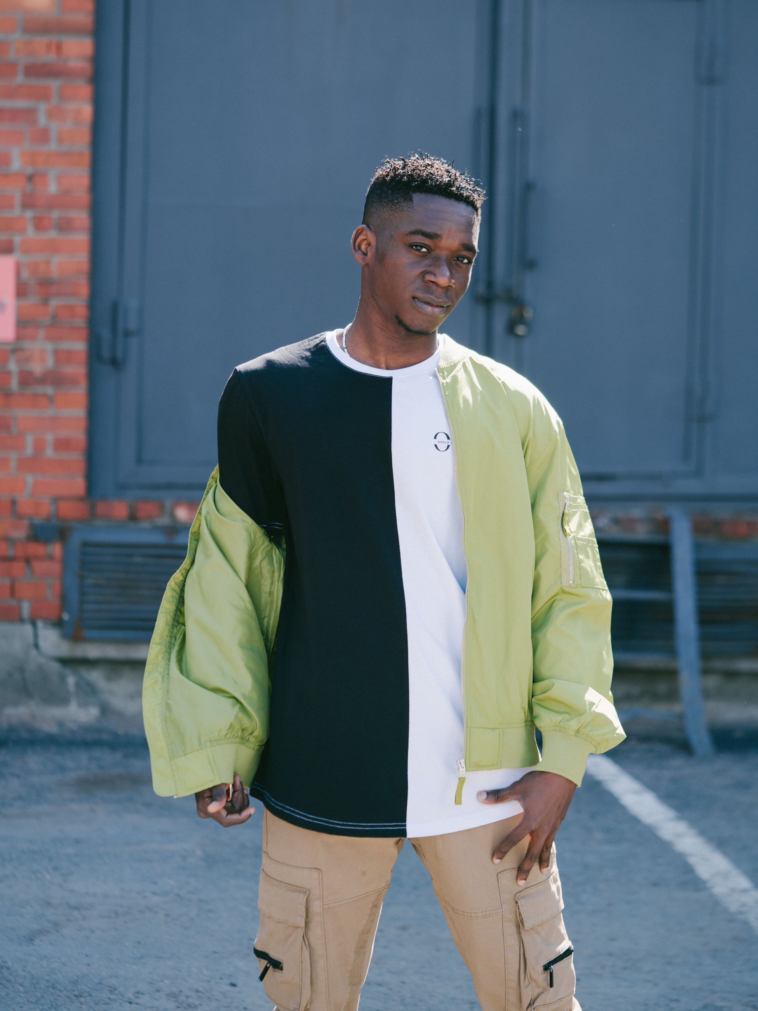 Стрит-съемка. KED Production — продакшн из СПб. Создаём фото, видео и контент, который помогает брендам и селлерам продавать больше