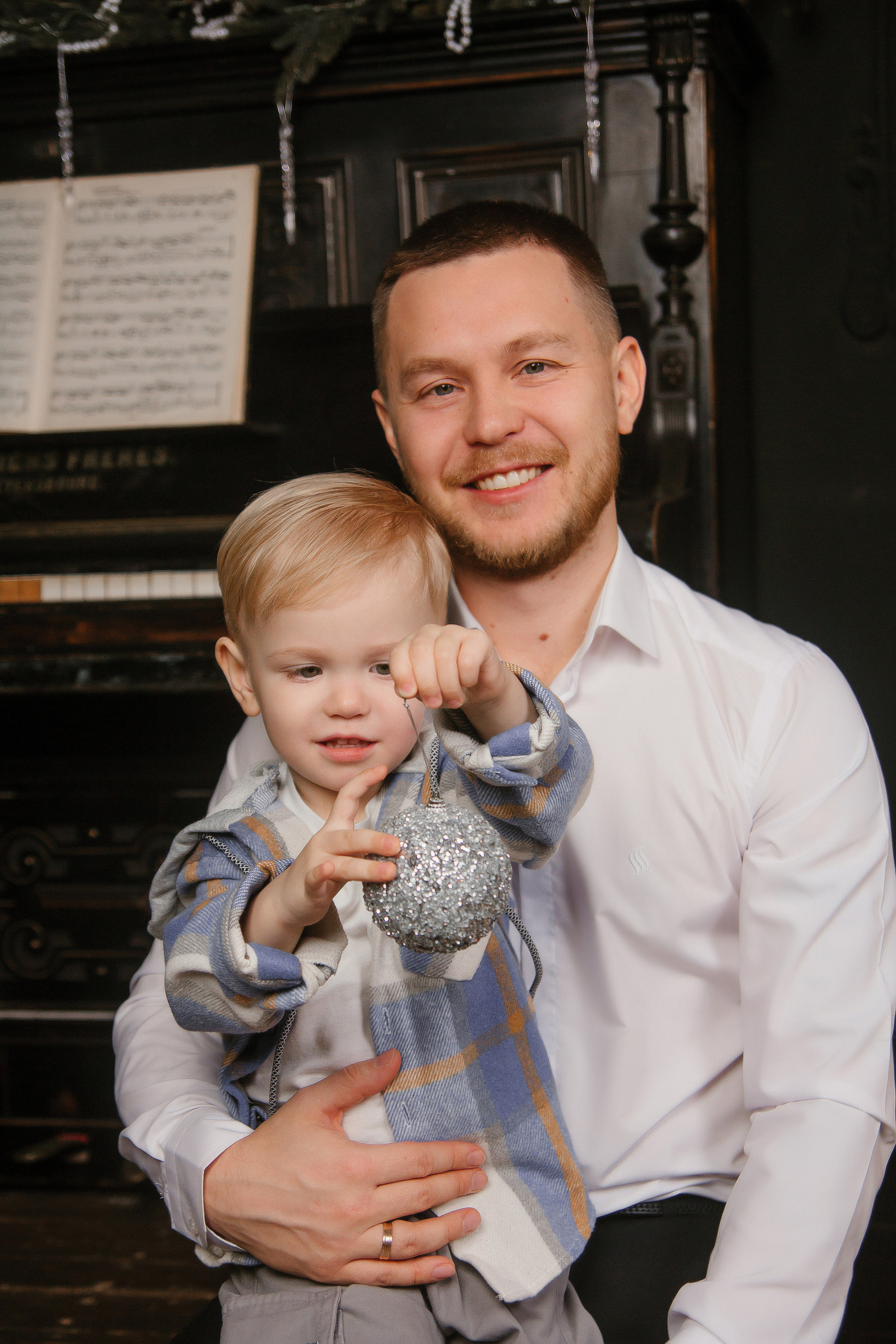 Новогодняя семейная фотосессия. Фотограф в Уфе Субботина Виктория | Репортажные, индивидуальные фотосессии