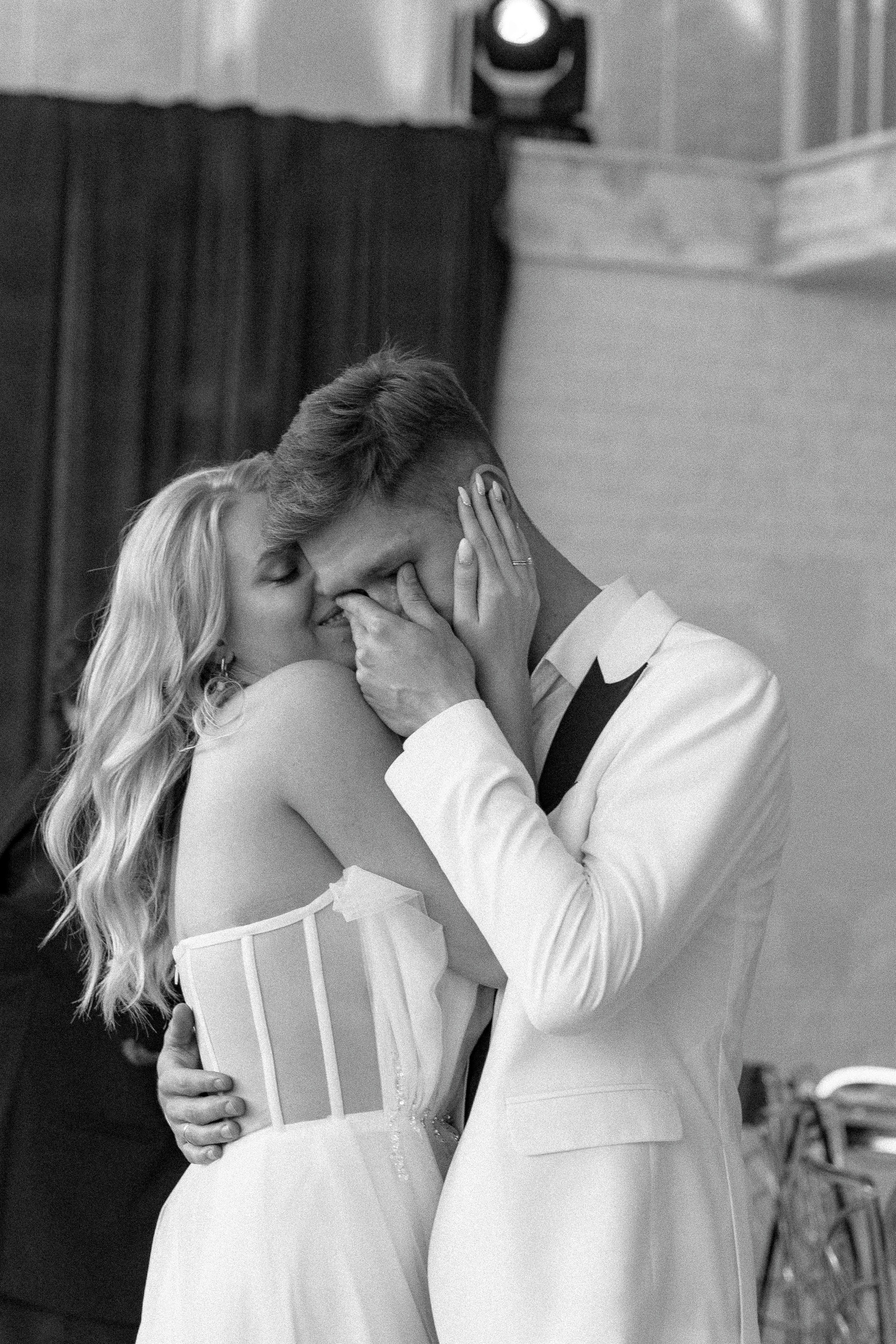 Максим и Алёна. Свадебный фотограф Полина Панина