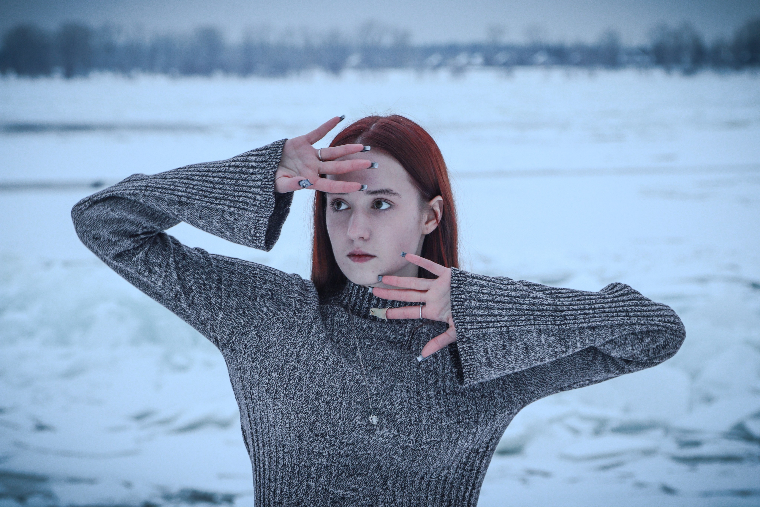 ЖЕНСКИЙ ПОРТРЕТ. K0T0F3Y