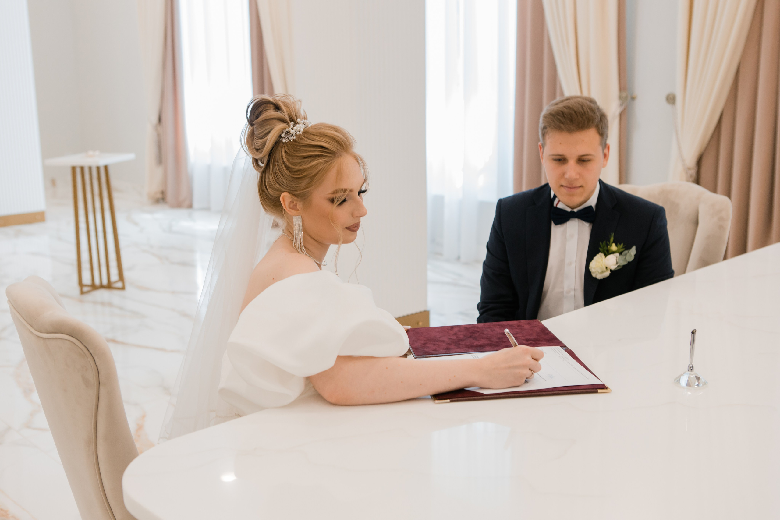 Павел и Ангелина. Видеосъемка и фотосъемка свадеб. Фотограф и оператор на свадьбу. Видеосъемка подкастов, собственная видео-фотостудии. Предметная фотосъемка