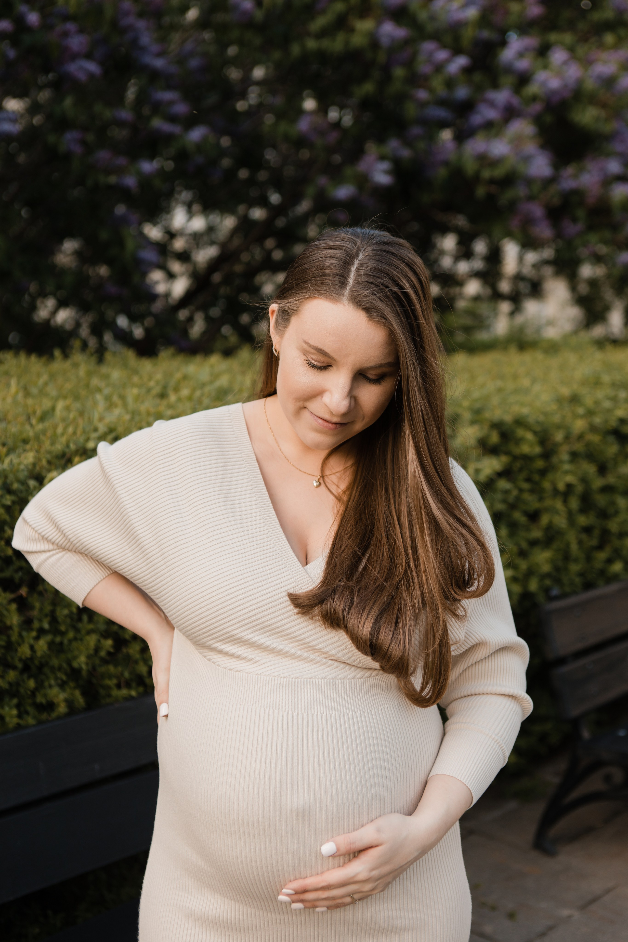 Семейная фотосессия Андрея и Марии. Видеосъемка и фотосъемка свадеб. Фотограф и оператор на свадьбу. Видеосъемка подкастов, собственная видео-фотостудии. Предметная фотосъемка