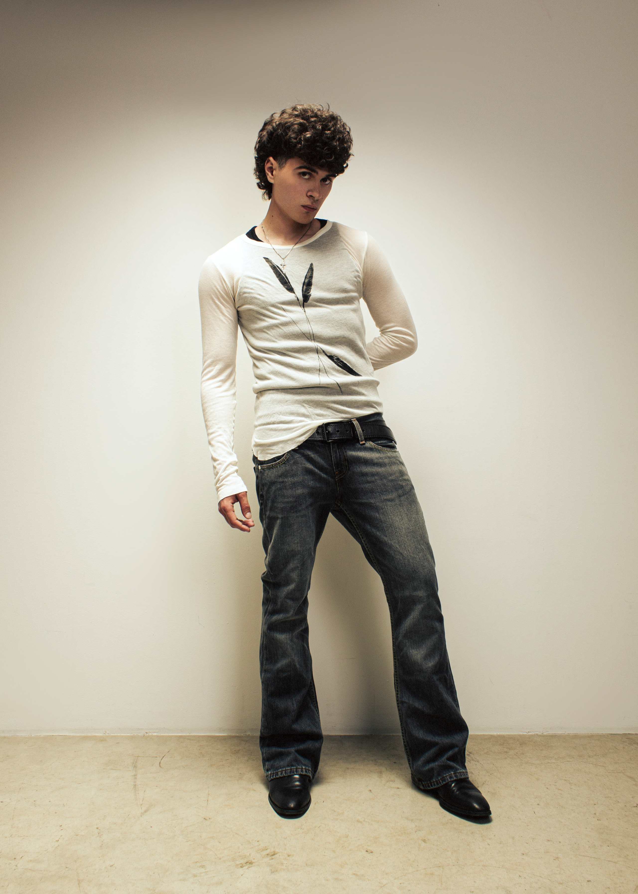WHITE DOVE VINTAGE. Blinbfis