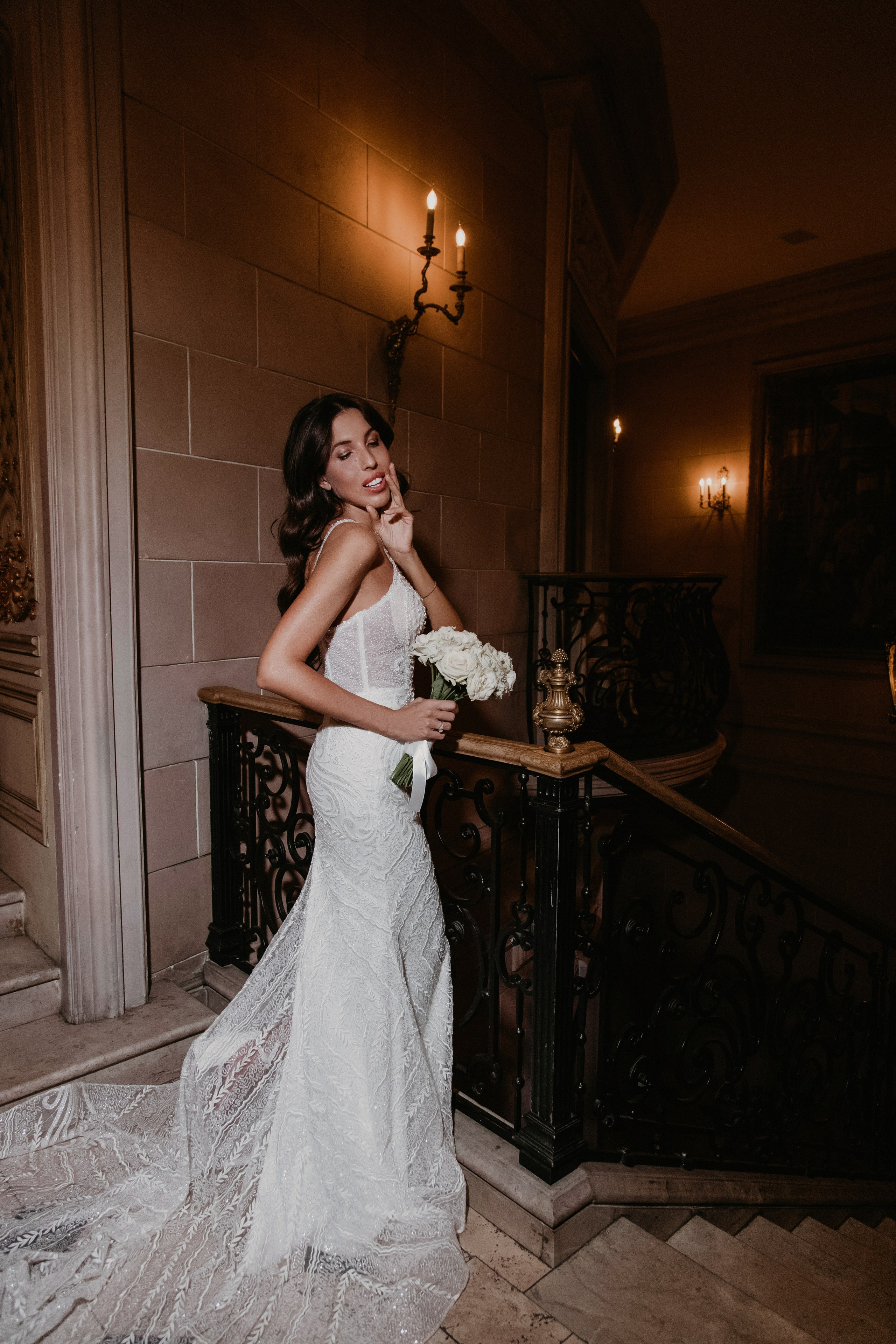 Свадебная фотосессия Амины и Антона в ресторане «Турандот». Фотограф Александра Сыщенко