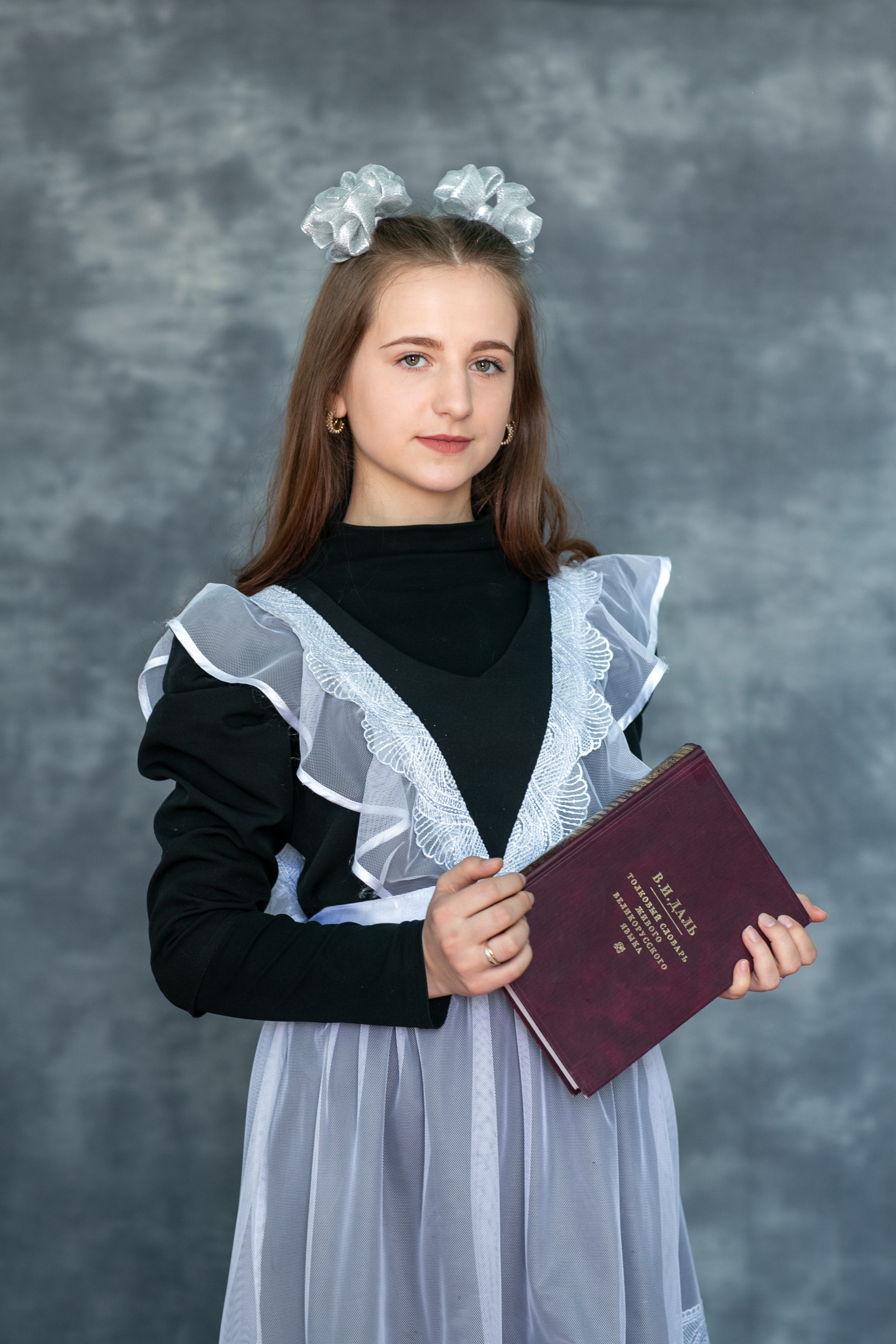 Портреты школьные. Школьный фотограф г. Чита