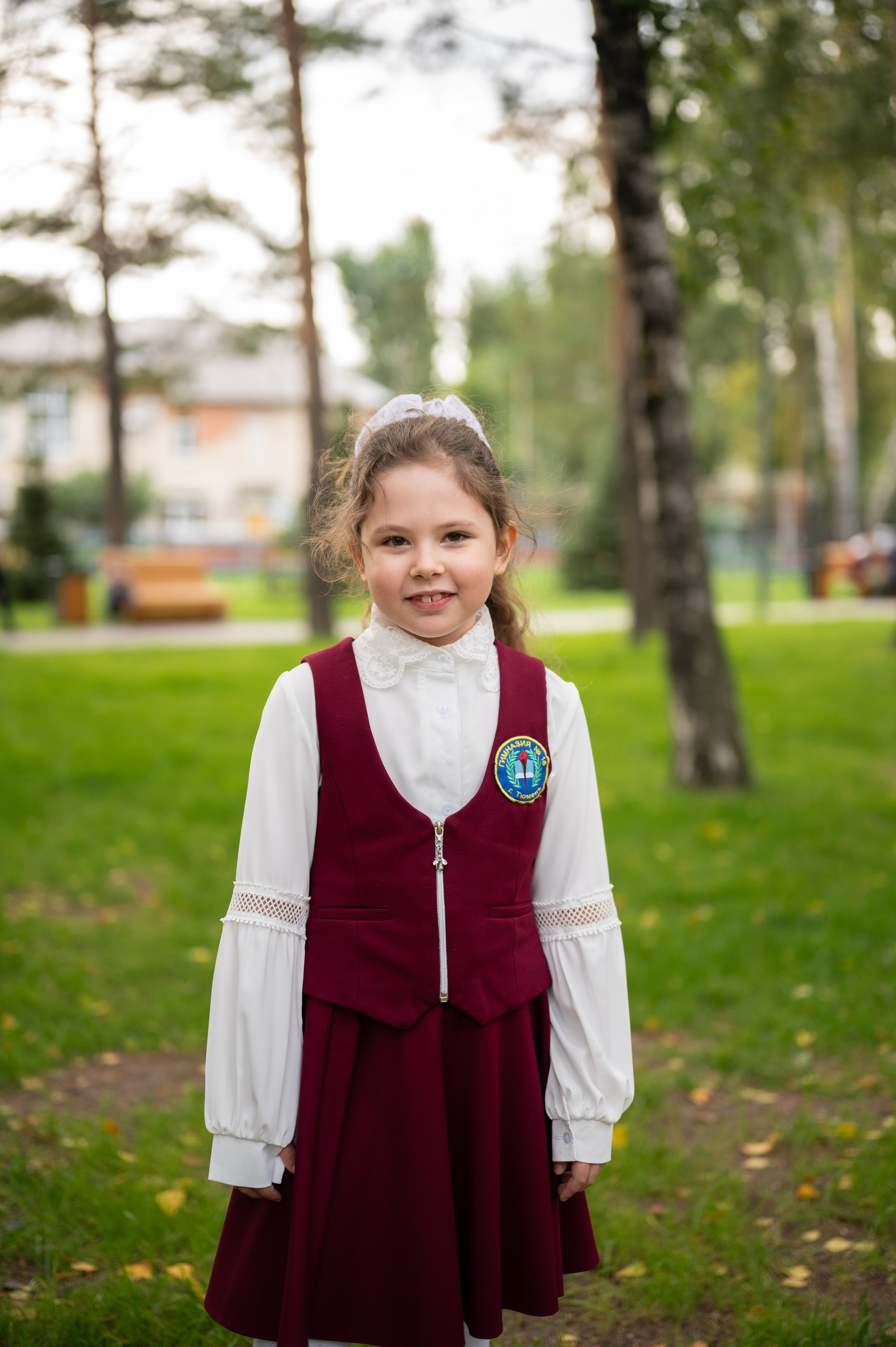 1 сентября 16 гимназия 2 класс (линейка + в классе+ на улице). Фотограф новорожденных, семейный детский в Тюмени Татьяна Морозова