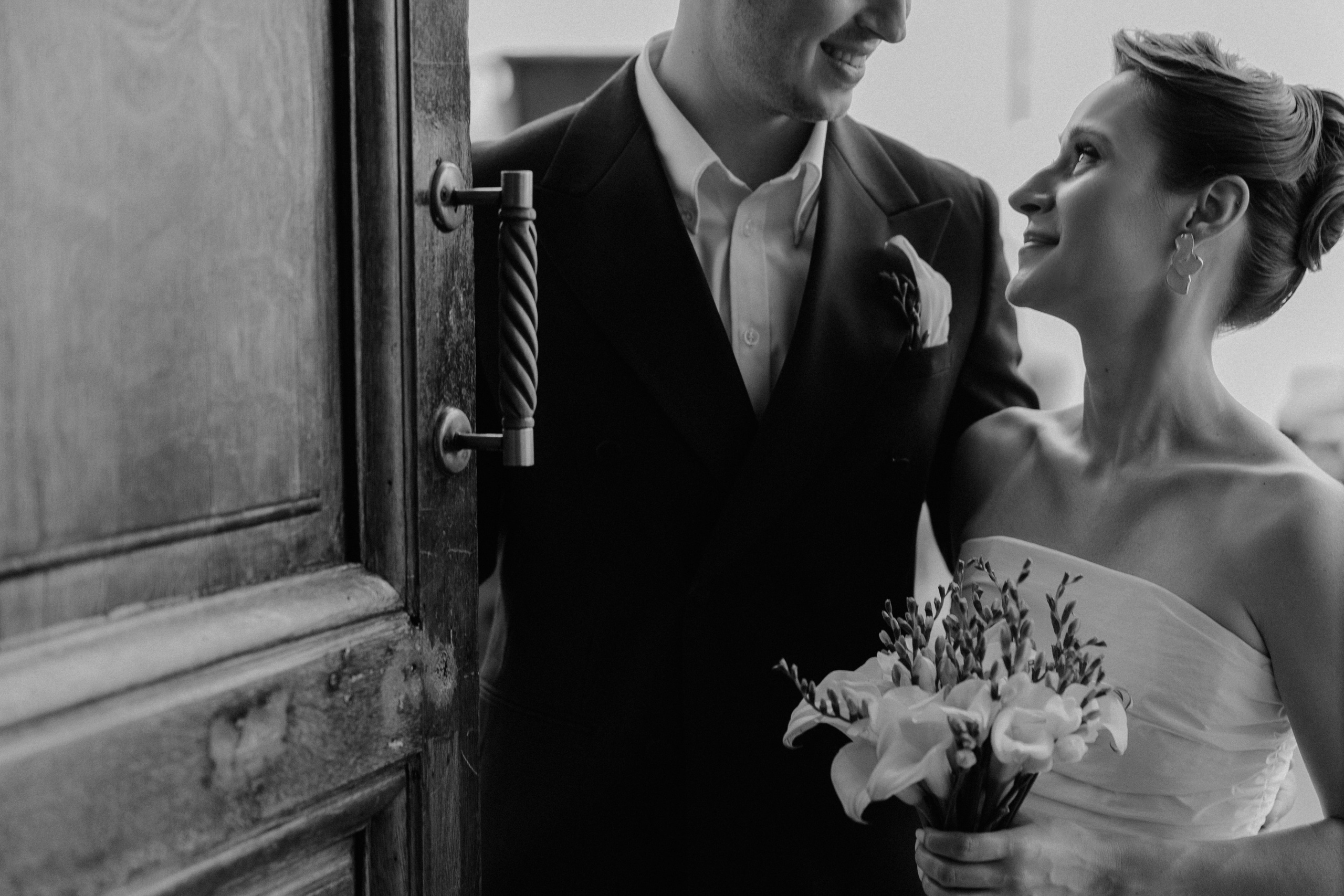 Лиза и Виталий | роспись в Грибоедовском + Аптекарский ог. Свадебный фотограф Москва Анастасия Храмова